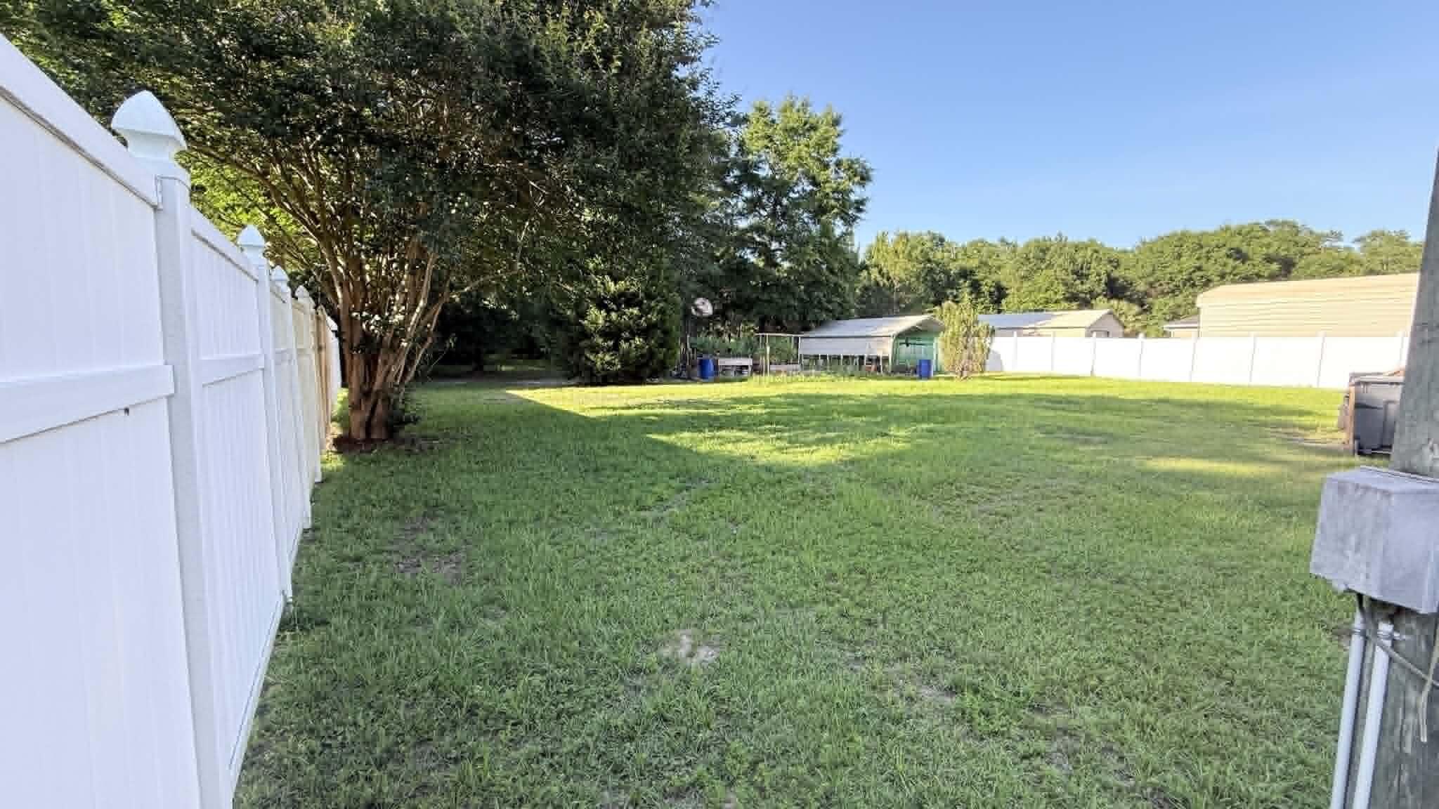 PINEVIEW - Residential