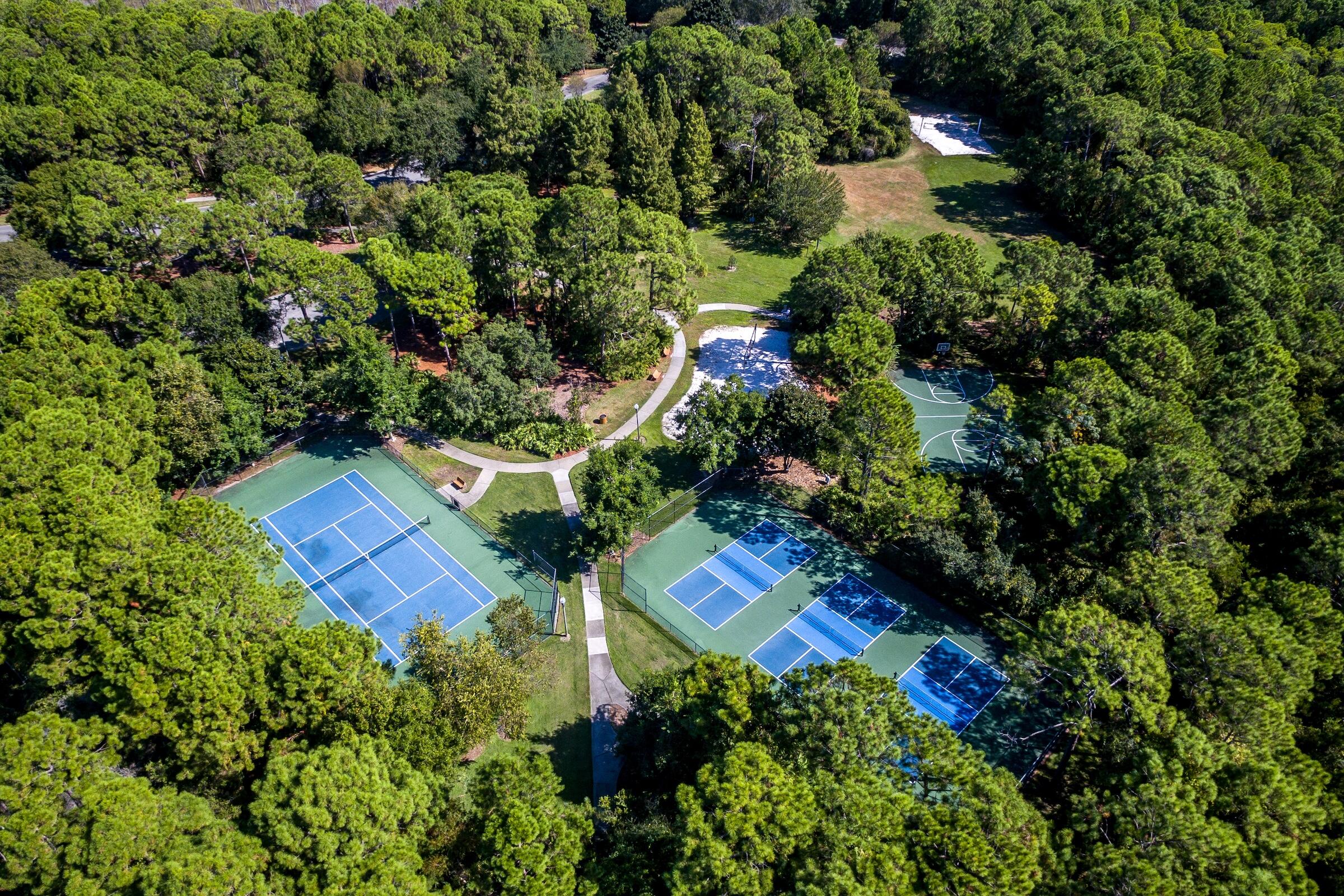 Kelly Plantation - Residential