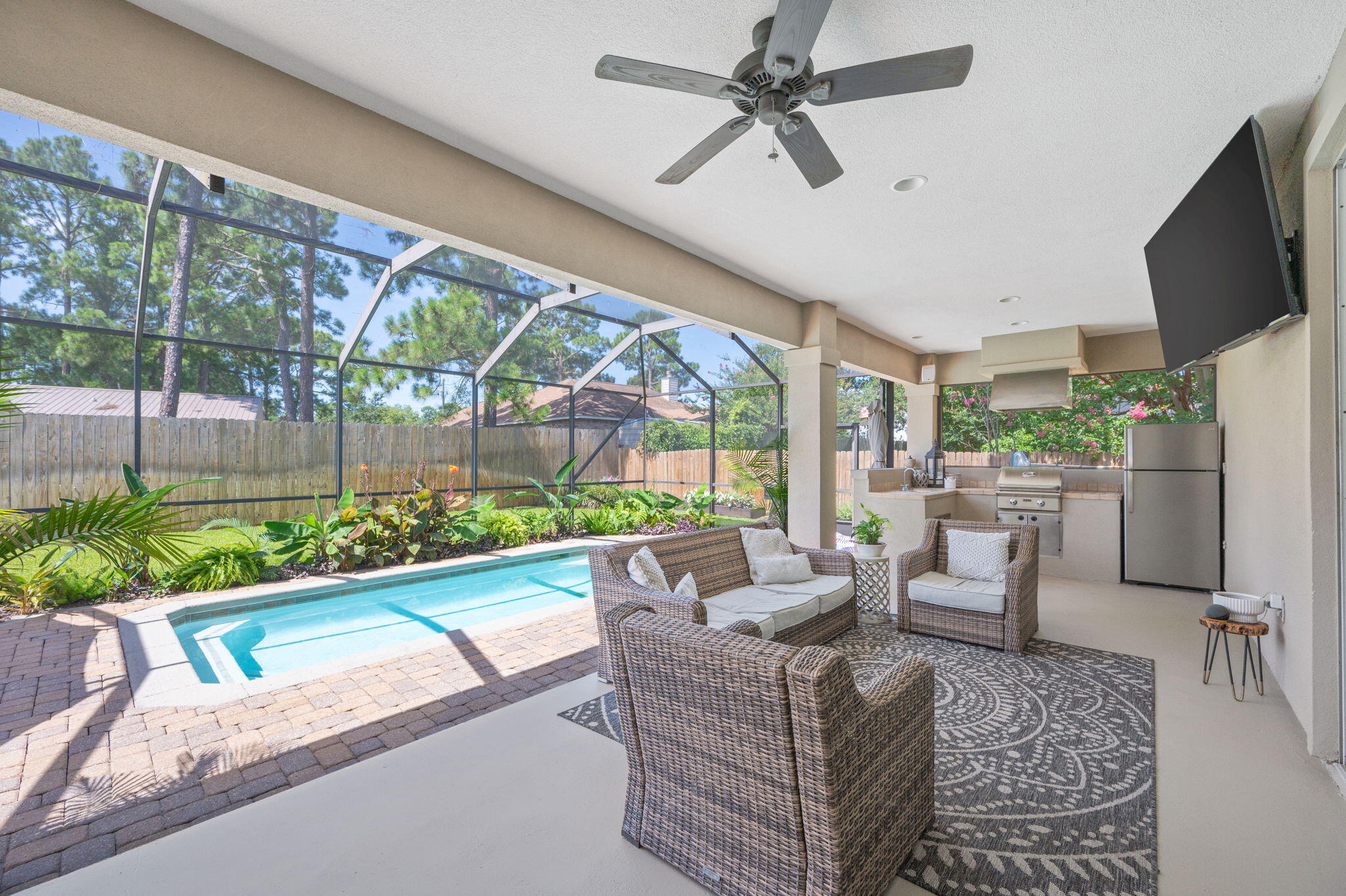 HOLIDAY SHORES ESTATES - Residential