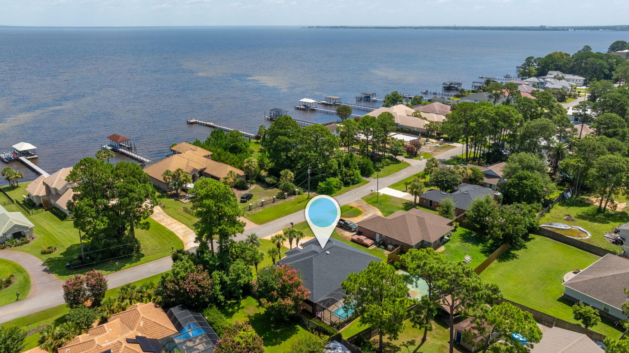HOLIDAY SHORES ESTATES - Residential