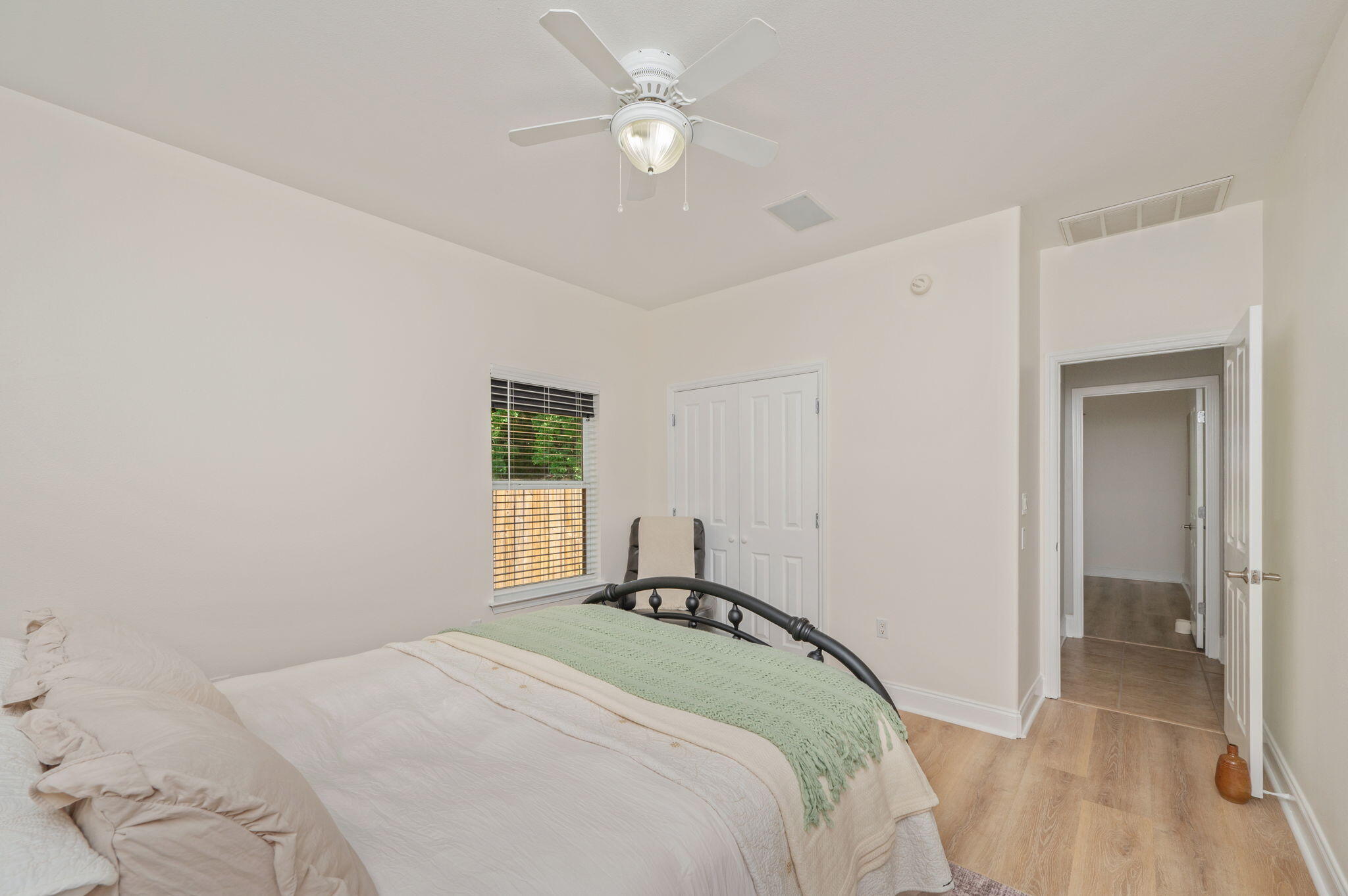 HOLIDAY SHORES ESTATES - Residential