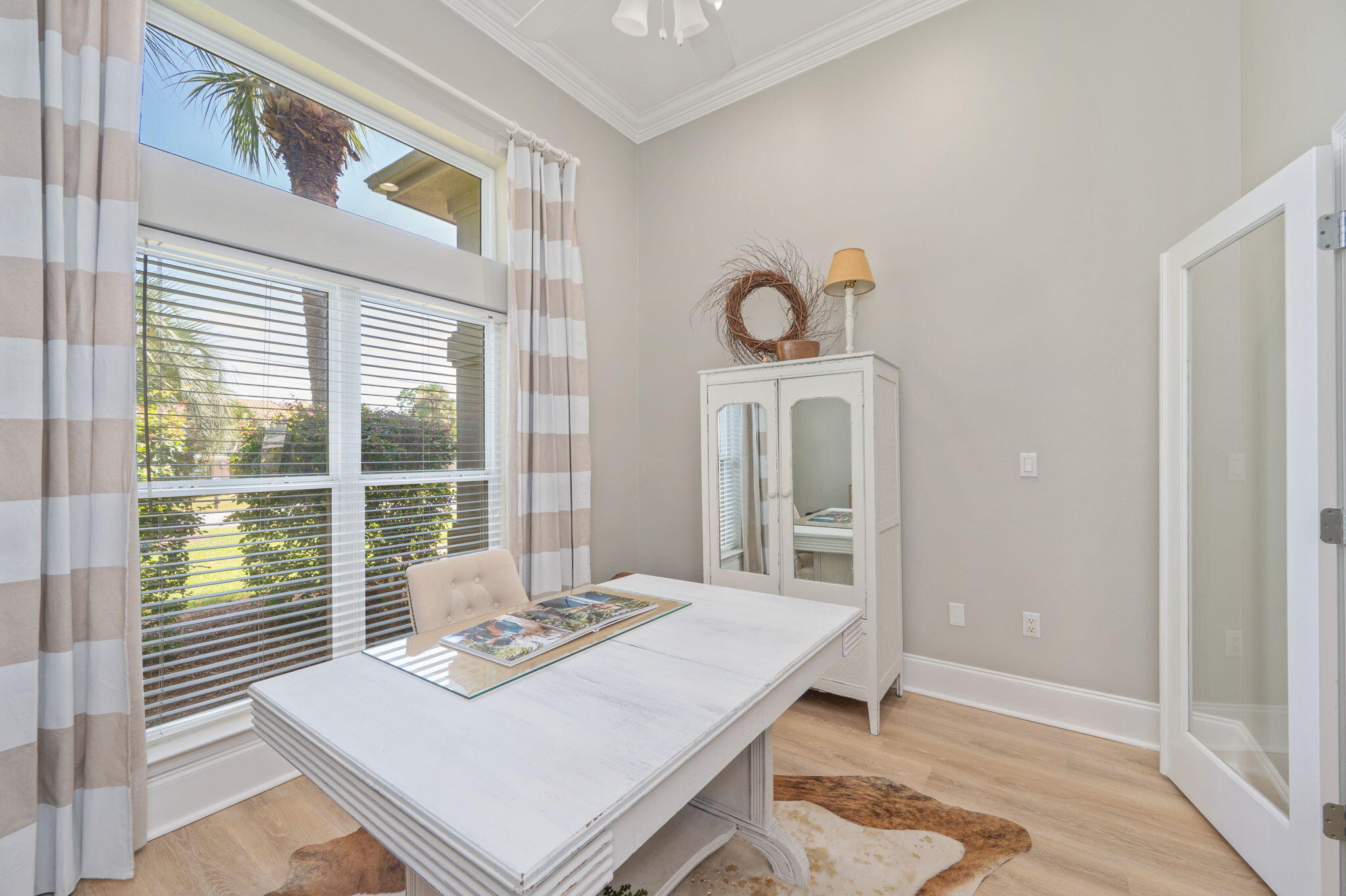HOLIDAY SHORES ESTATES - Residential