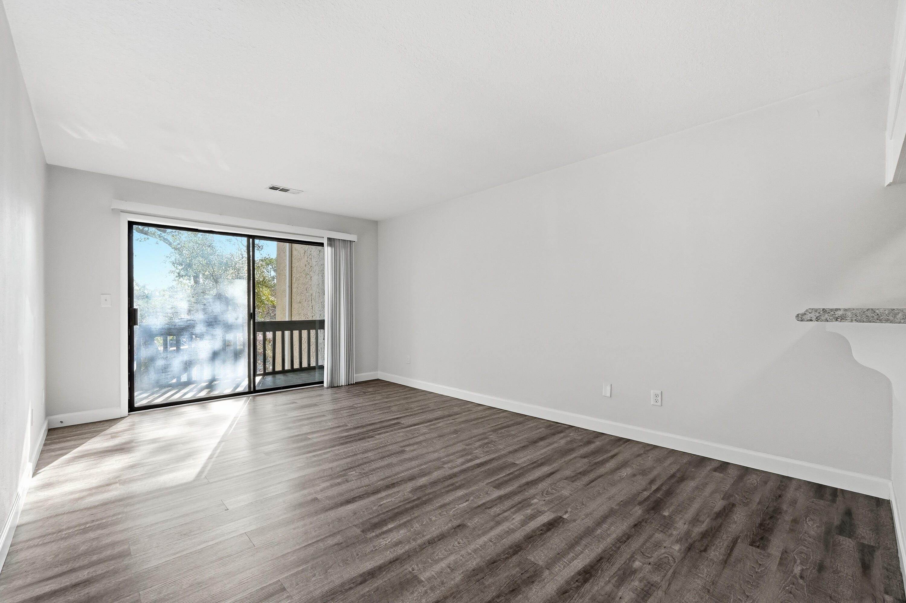 MARINA VILLAS CONDO AT BLUEWATER BAY - Residential Lease