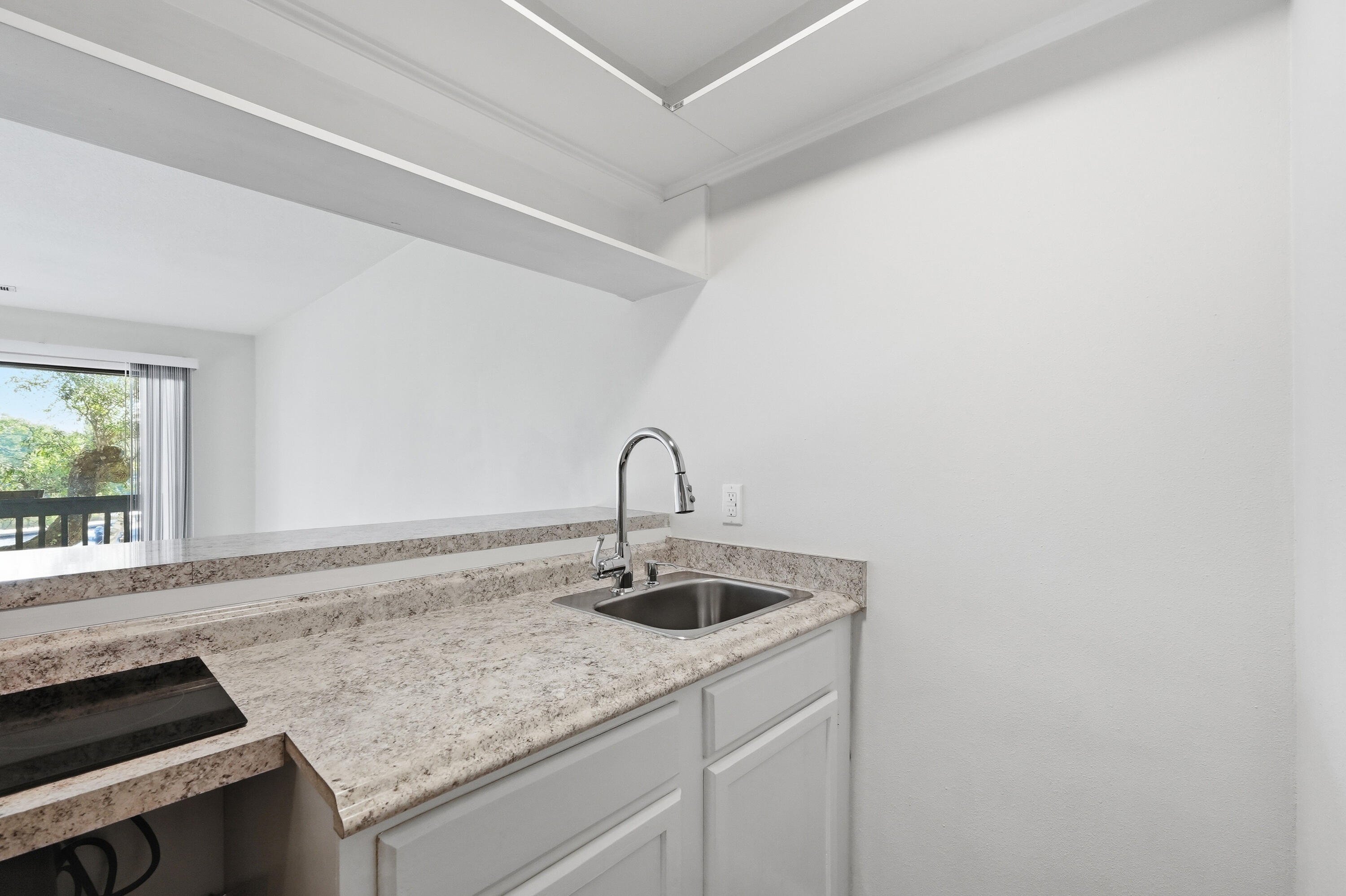 MARINA VILLAS CONDO AT BLUEWATER BAY - Residential Lease