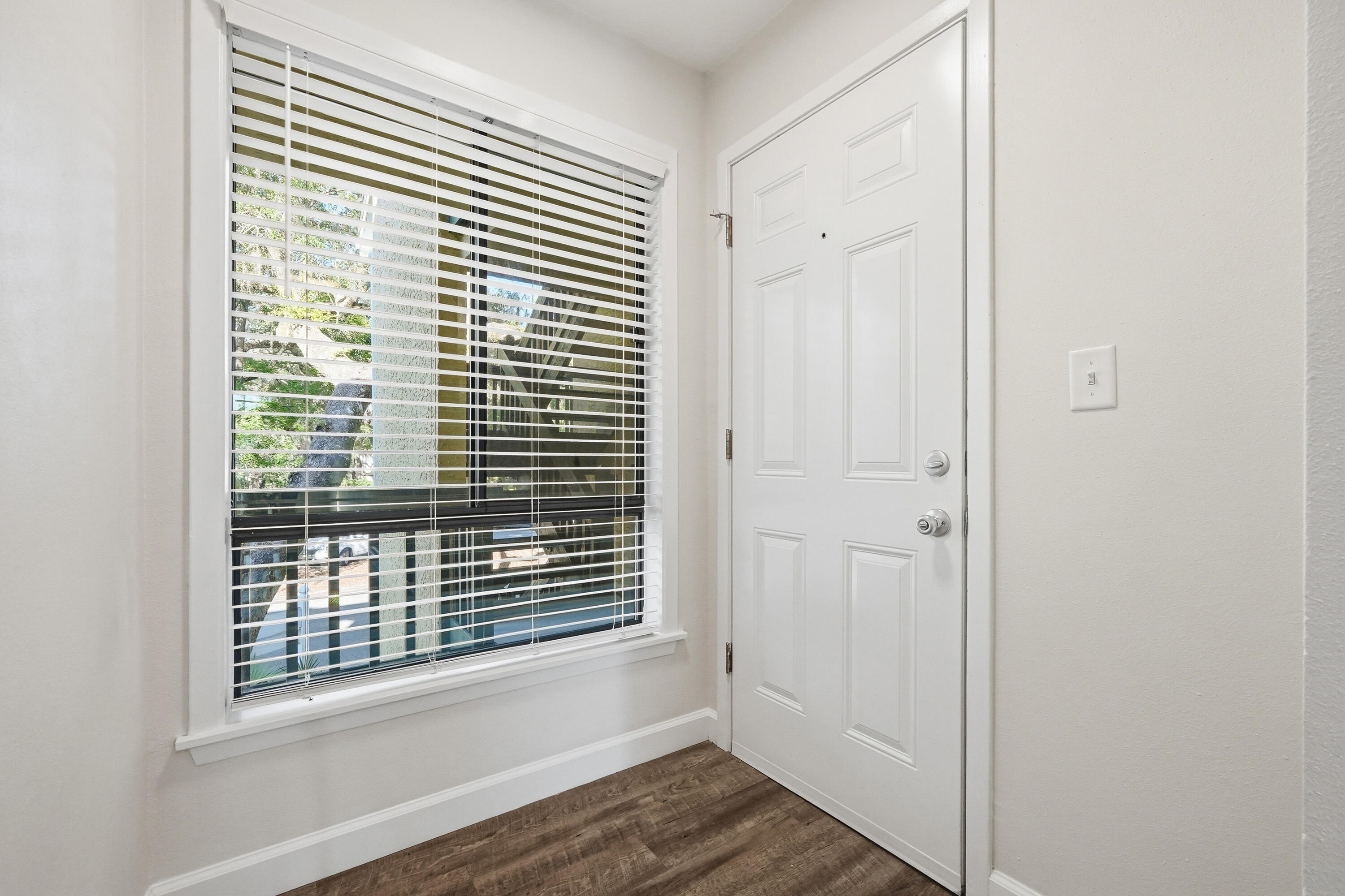 MARINA VILLAS CONDO AT BLUEWATER BAY - Residential Lease