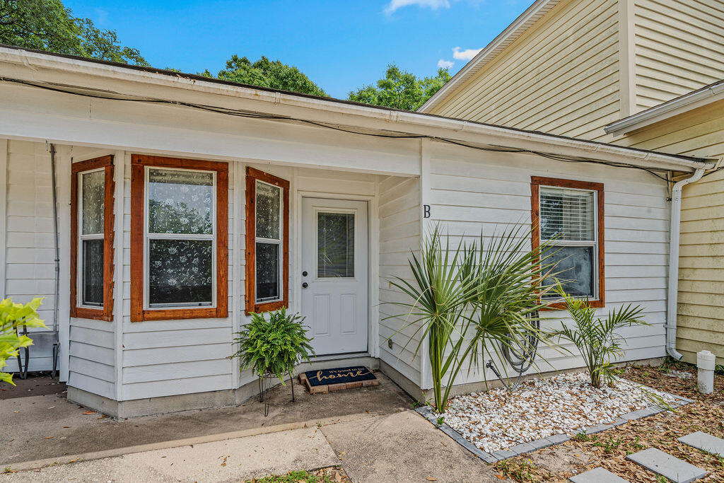FT WALTON S0UTH-INTR - Residential