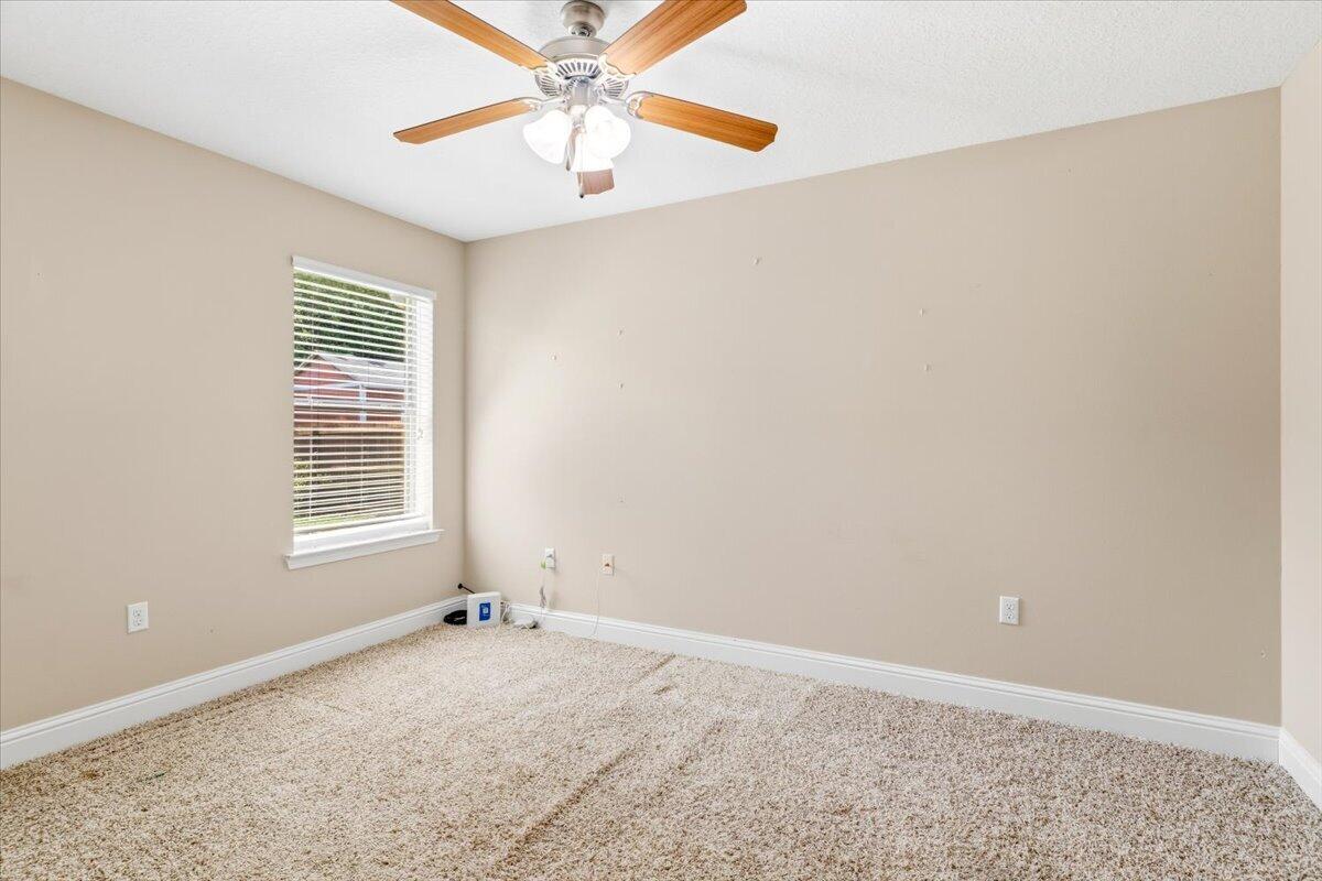 THE MEADOWS - Residential