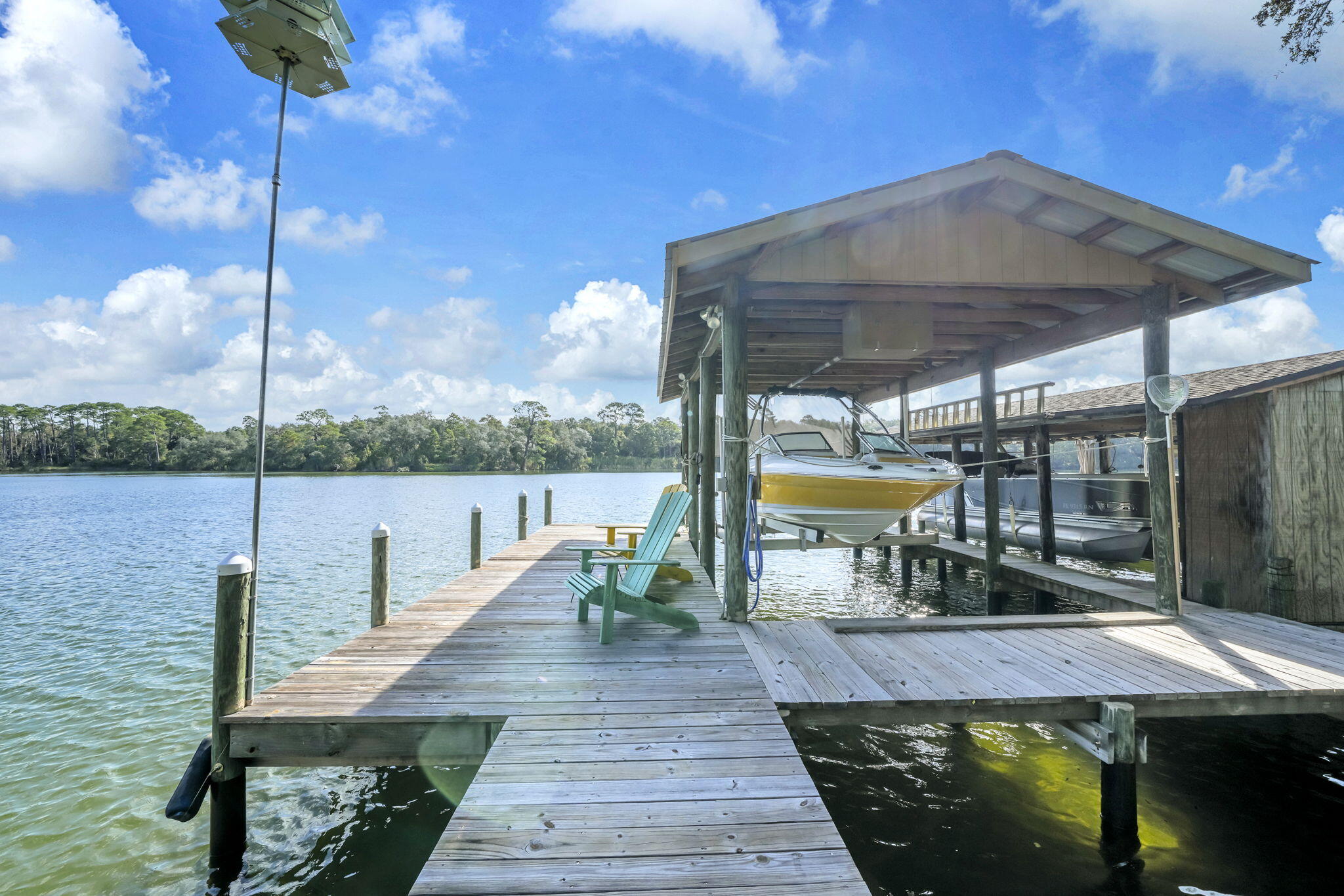 POQUITO BAYOU - Residential