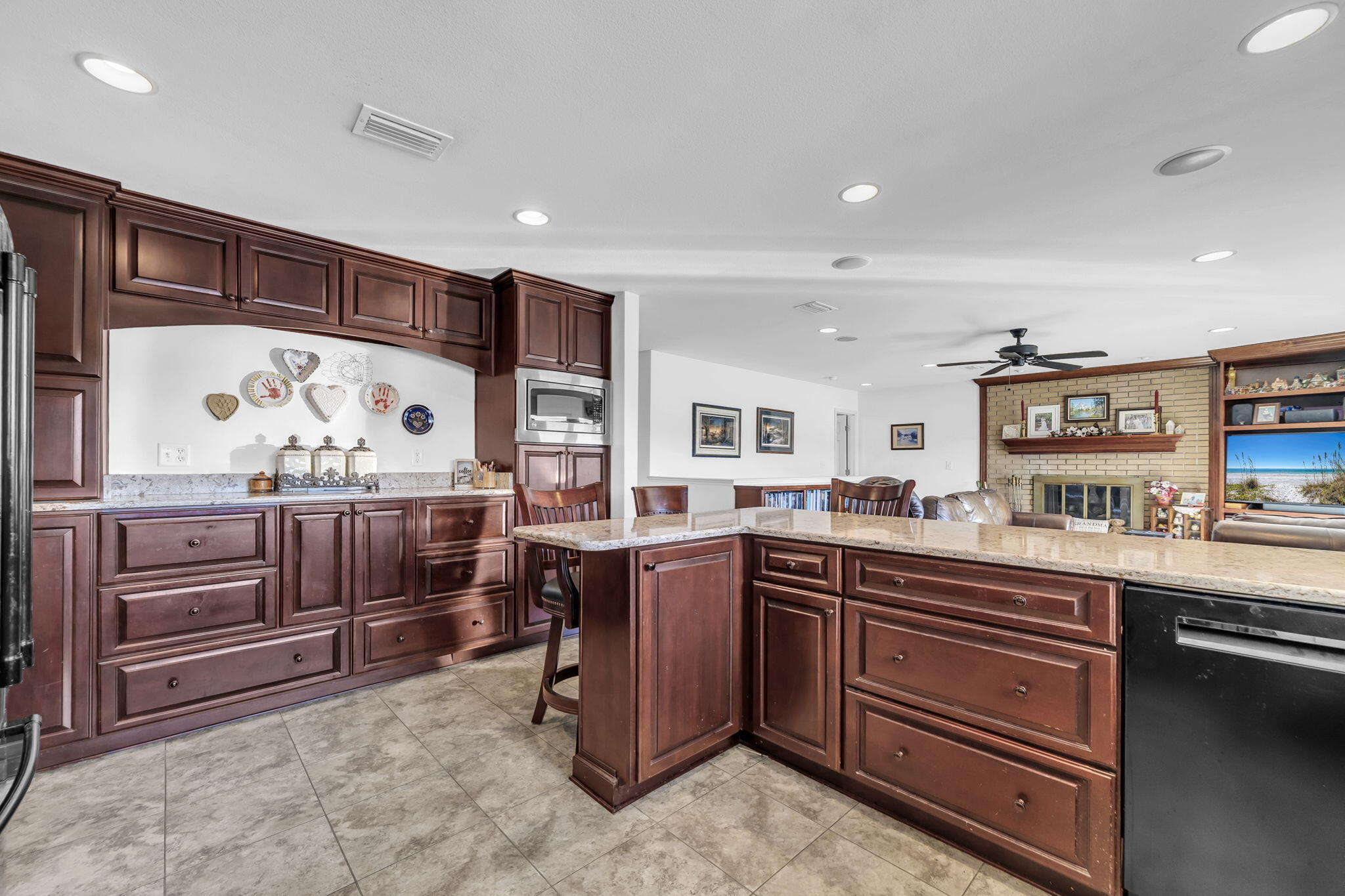 POQUITO BAYOU - Residential