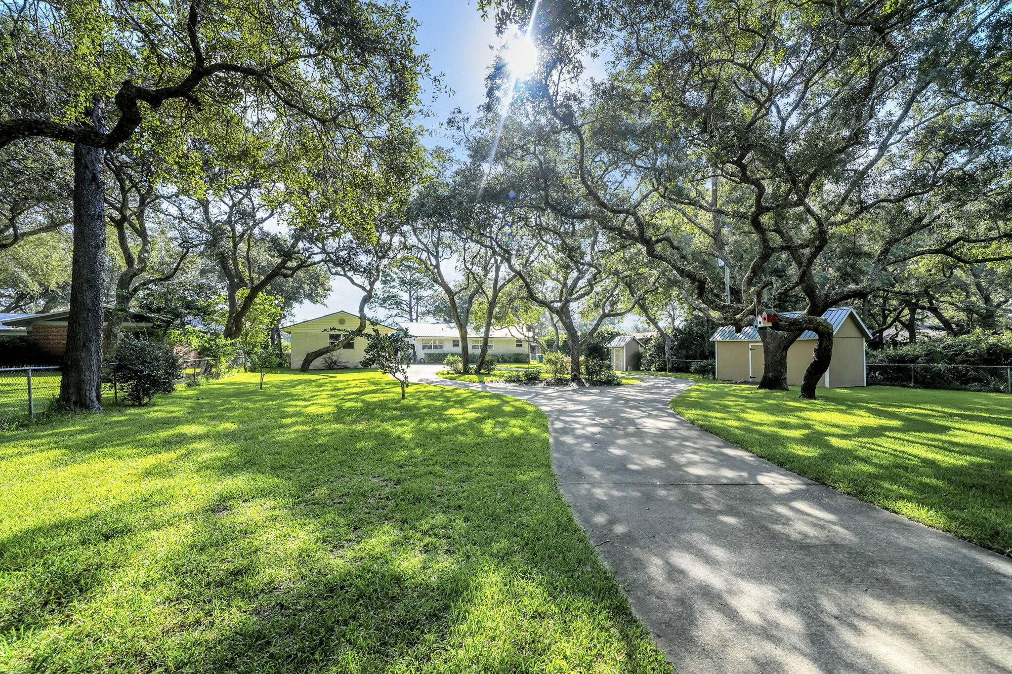 POQUITO BAYOU - Residential