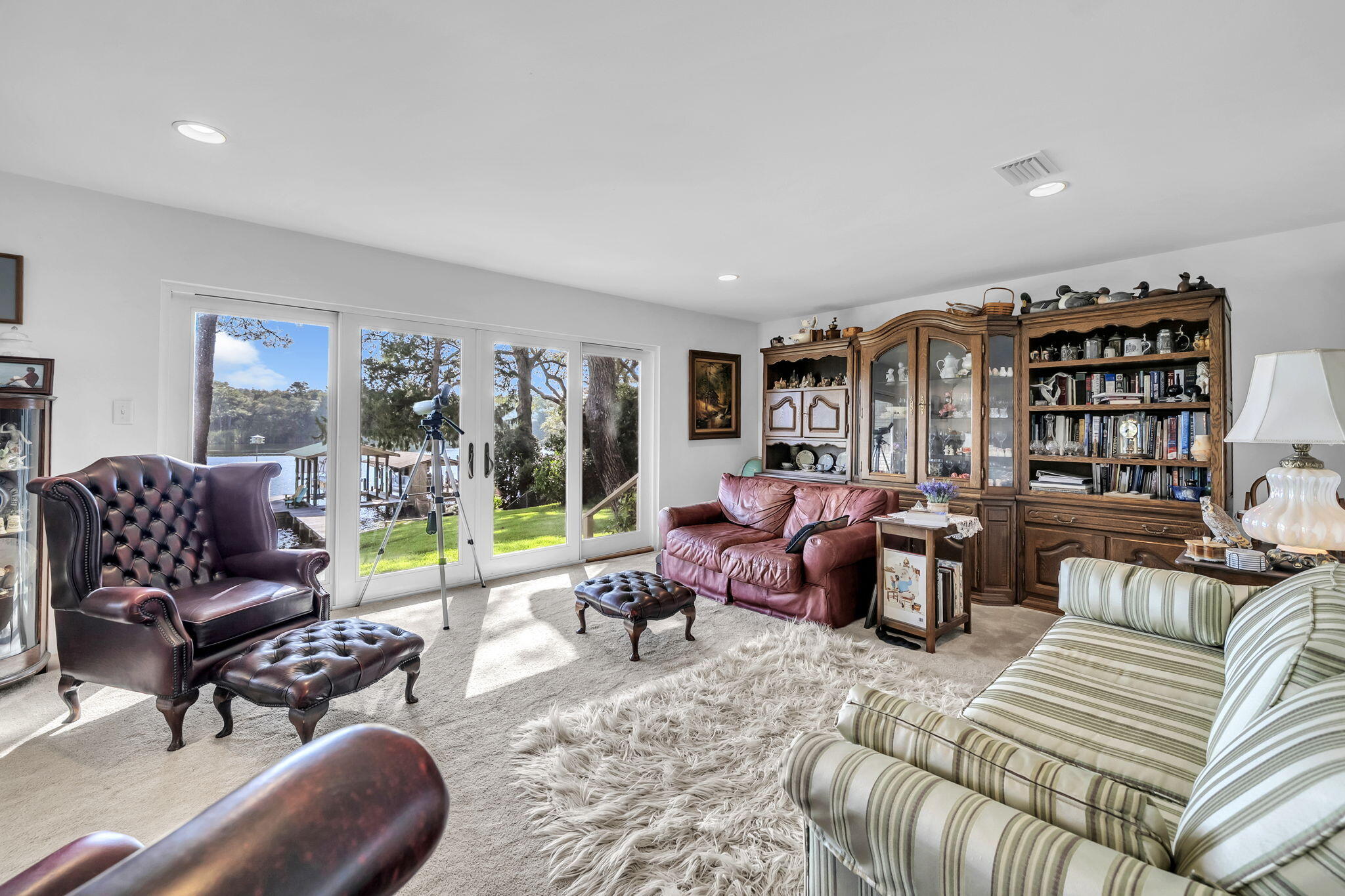 POQUITO BAYOU - Residential