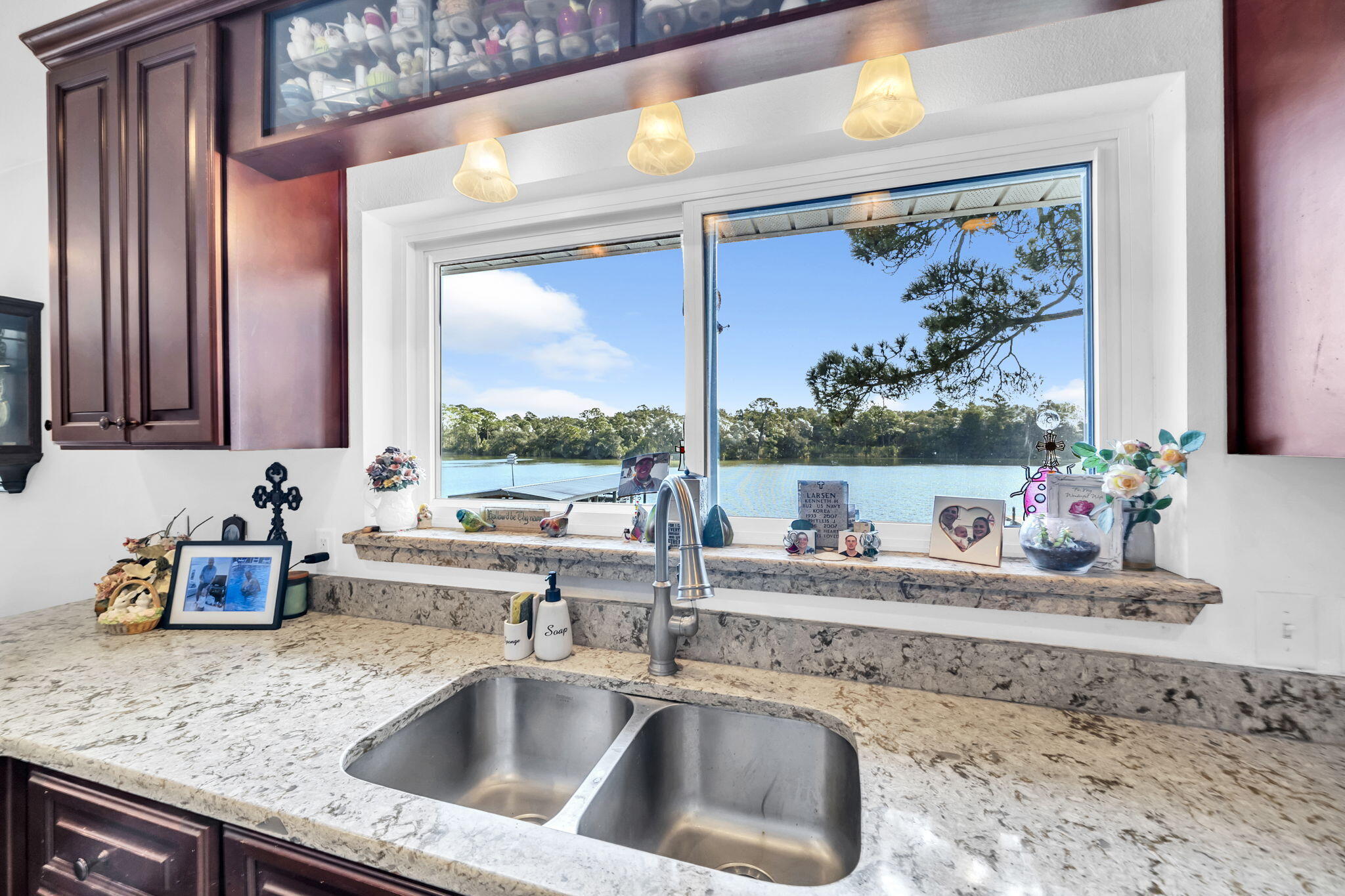 POQUITO BAYOU - Residential