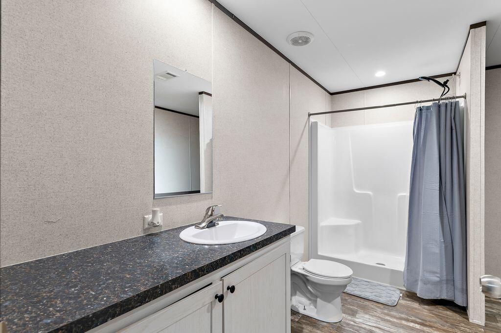 BAY SHADOW ESTATES - Residential