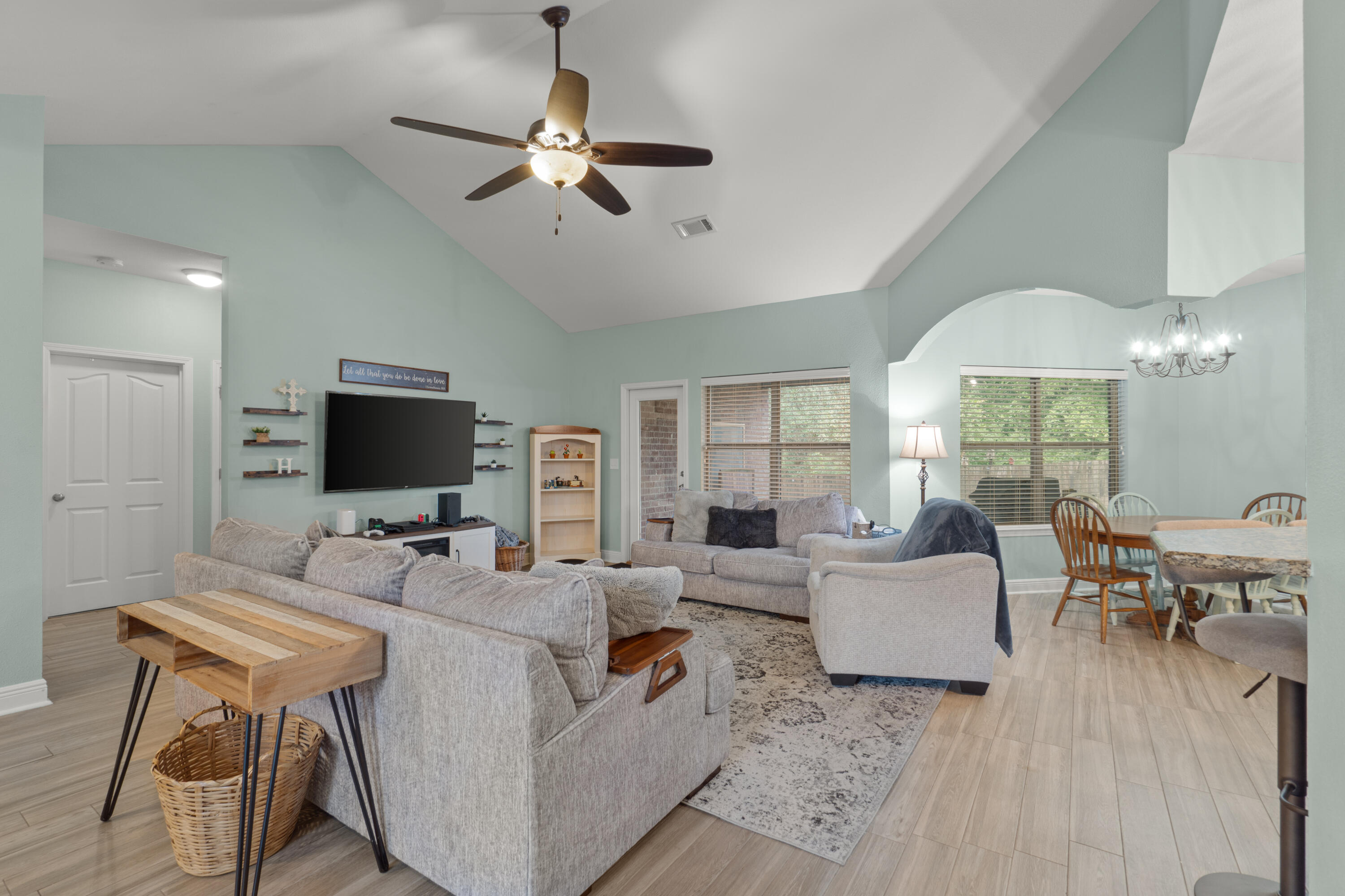 ROLLING RIDGE S/D - Residential