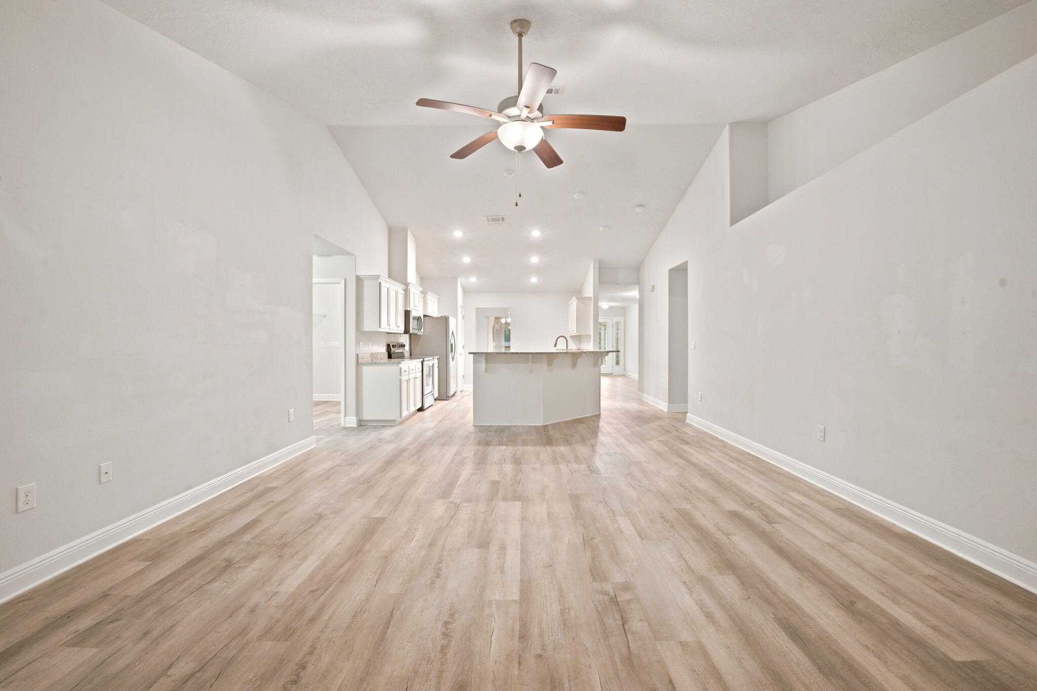 HOLLEY BY THE SEA - Residential