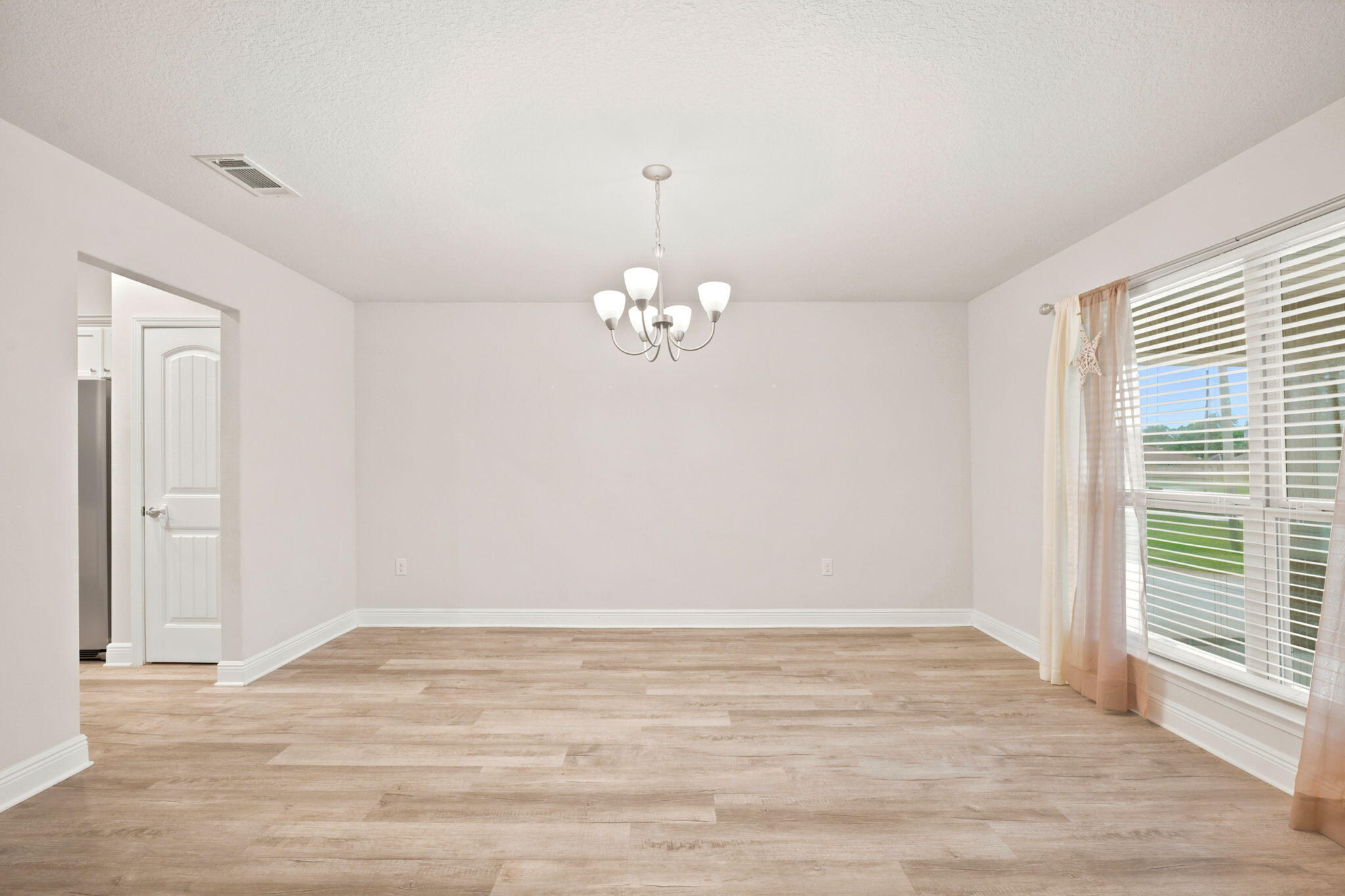 HOLLEY BY THE SEA - Residential
