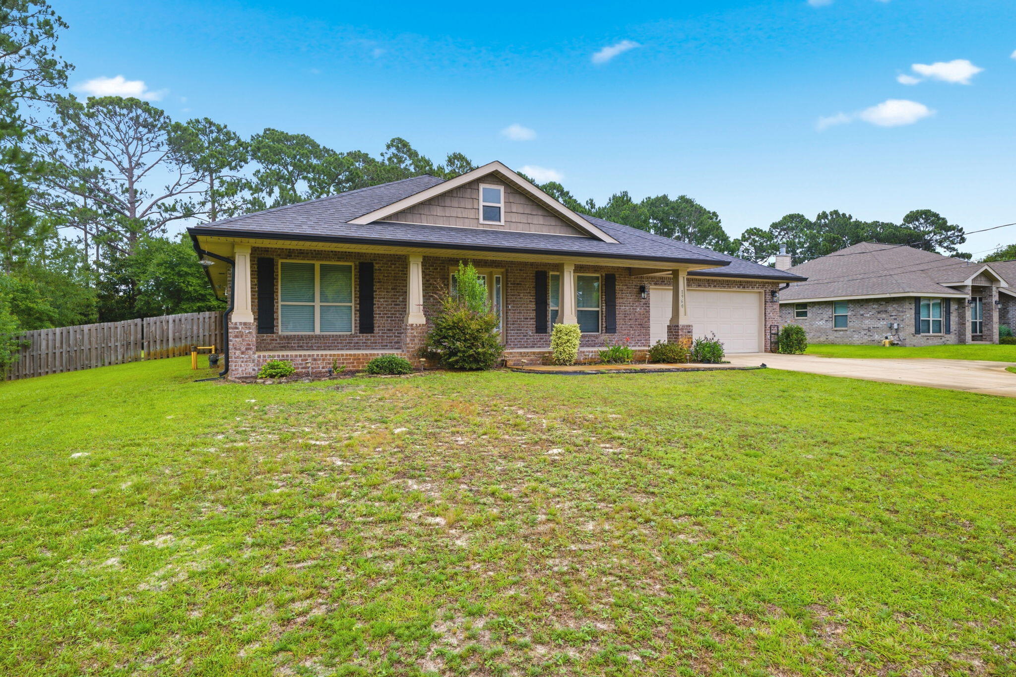 HOLLEY BY THE SEA - Residential