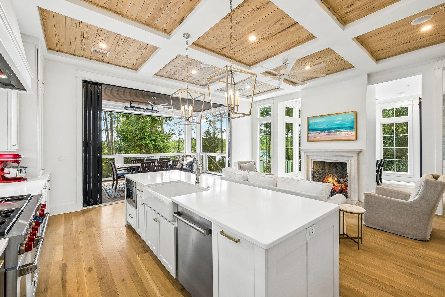 DRAPER LAKE COASTAL VILLAGE - Residential