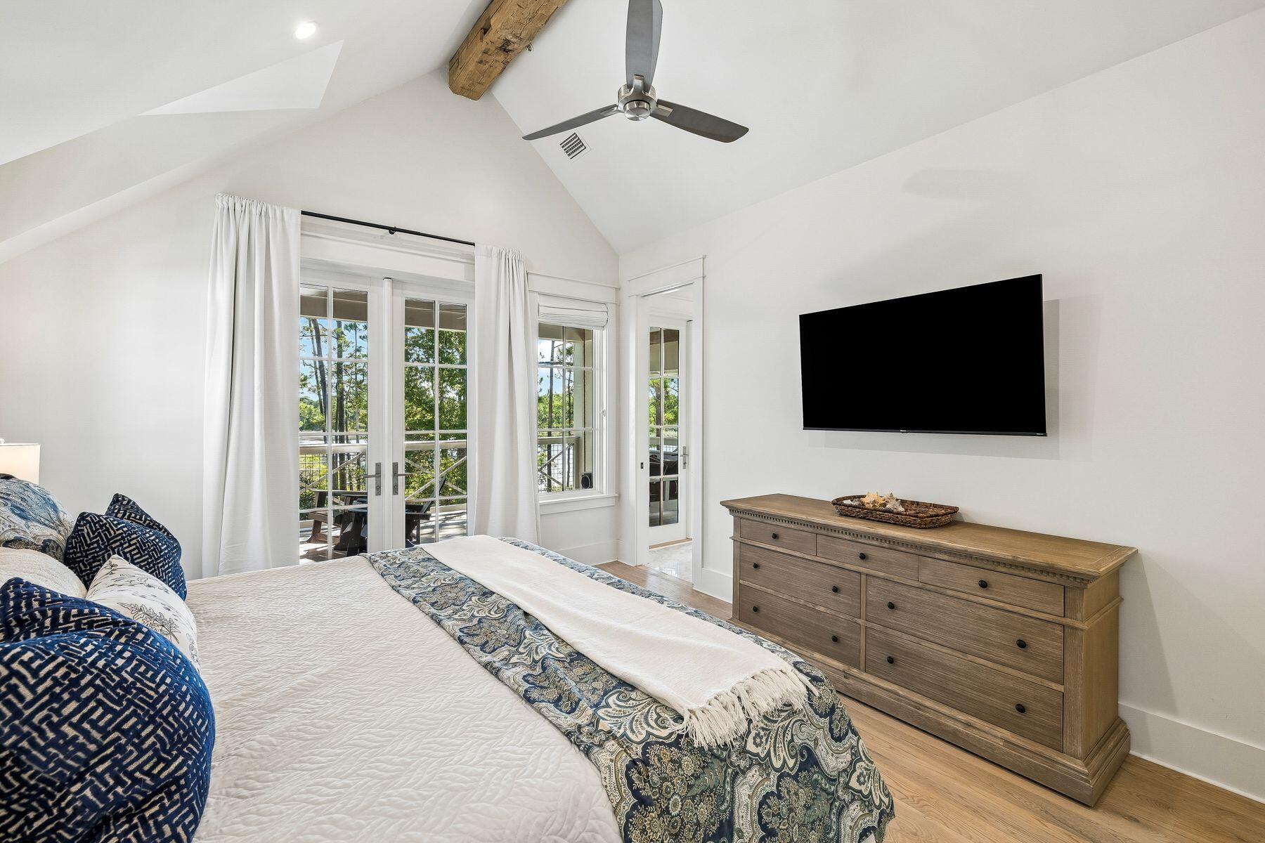 DRAPER LAKE COASTAL VILLAGE - Residential