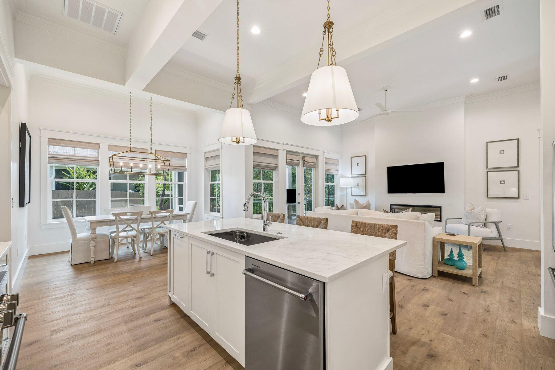 GULFVIEW HEIGHTS 1ST ADDN - Residential