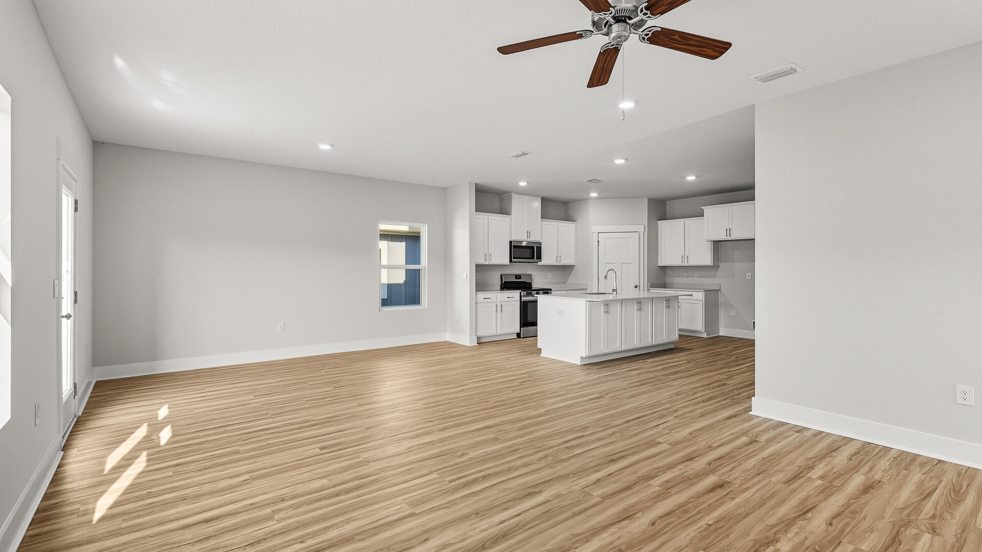 PLANTATION WOODS - Residential