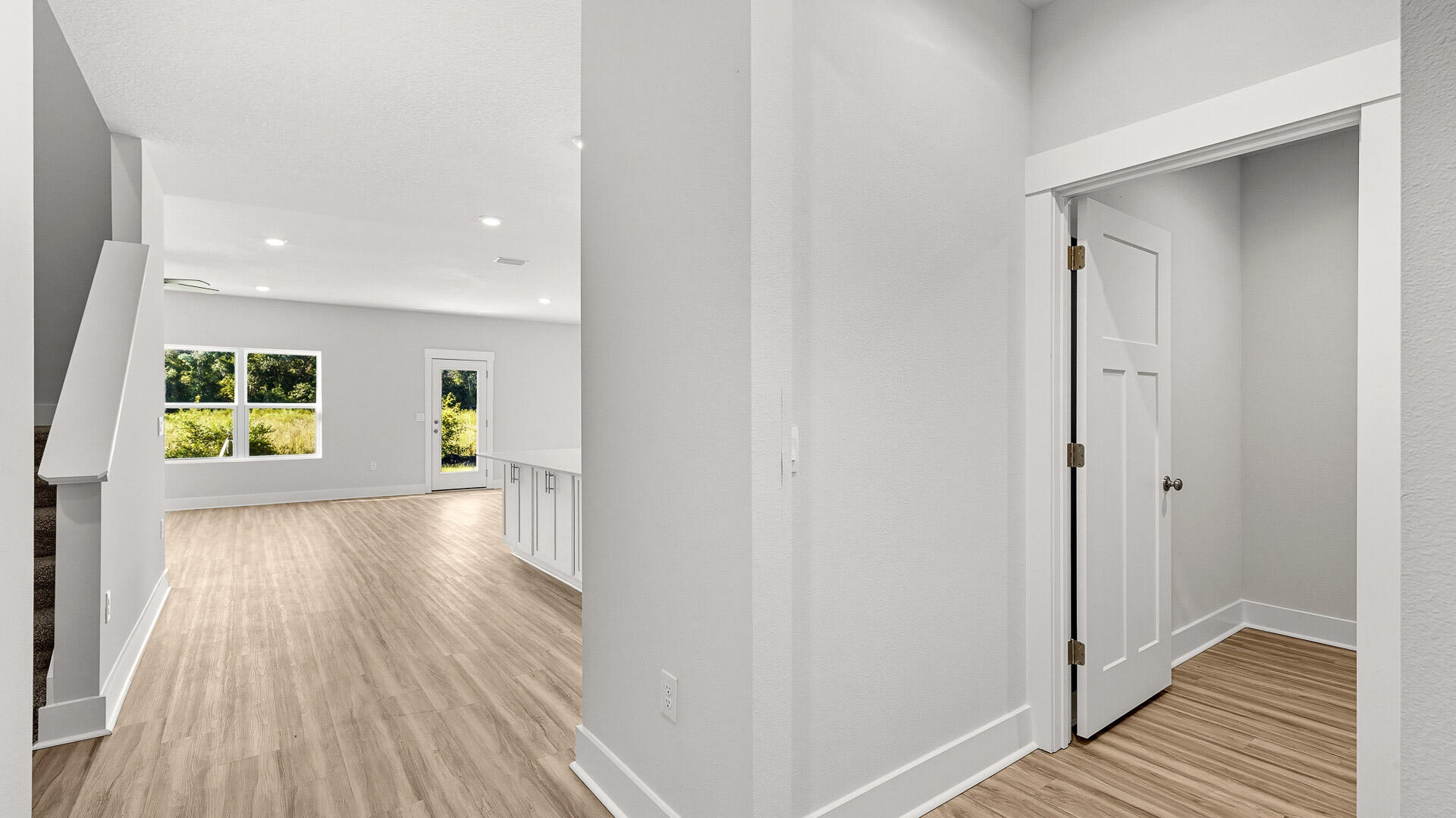 PLANTATION WOODS - Residential