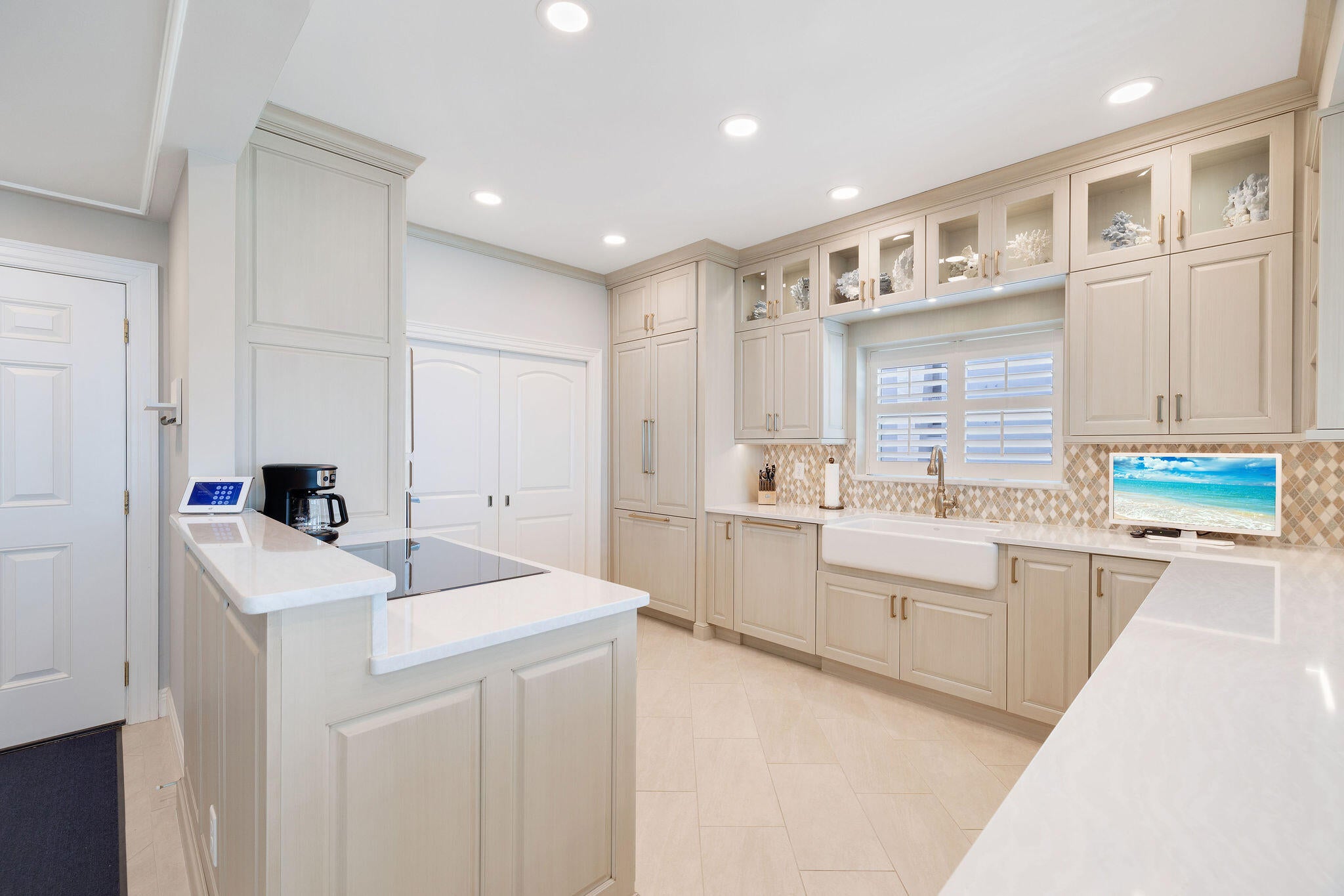 TIDES OF DESTIN - Residential