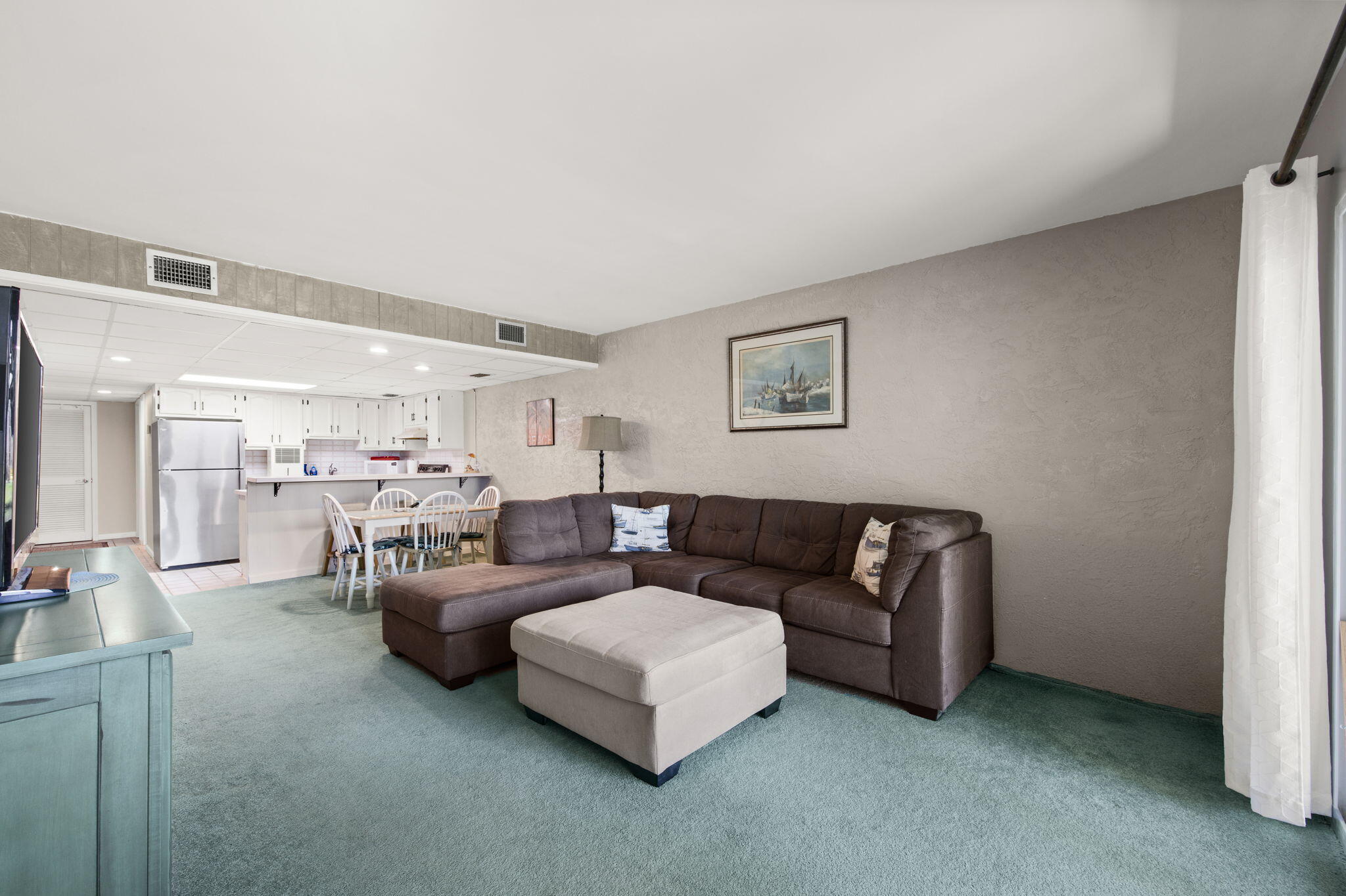 SUGAR BEACH T/H - Residential