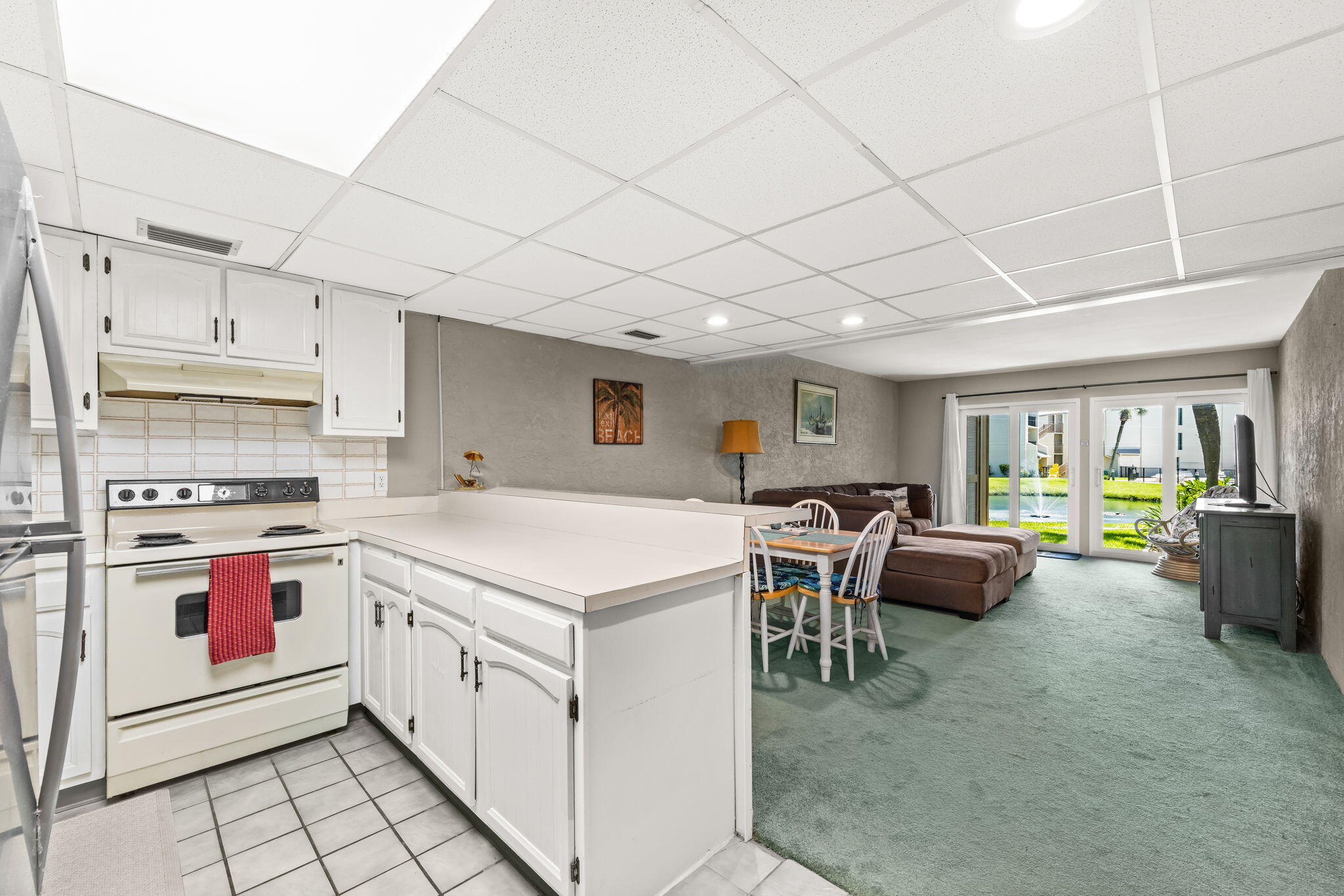 SUGAR BEACH T/H - Residential