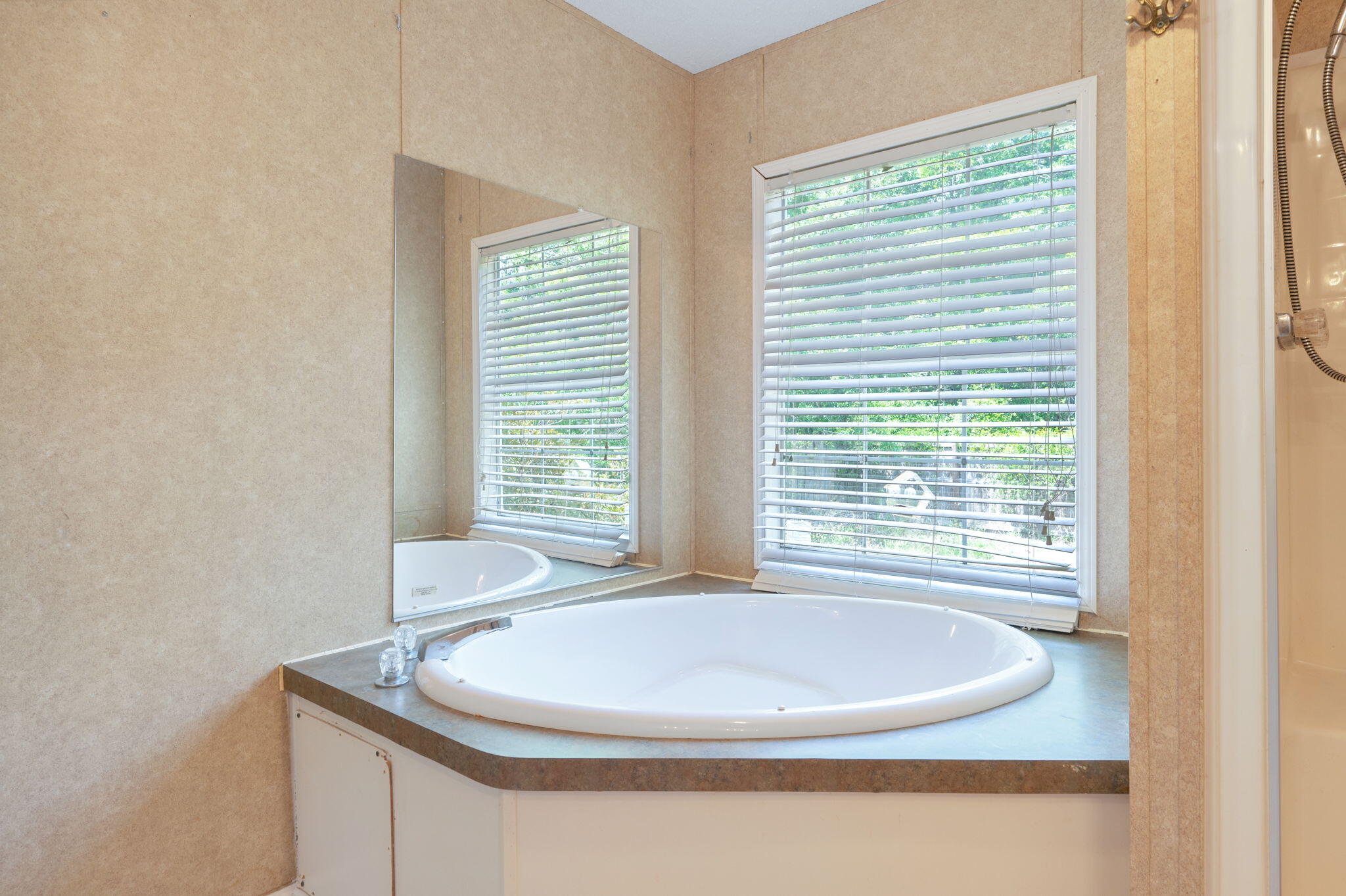 OAKWOOD LAKES ESTATES - Residential
