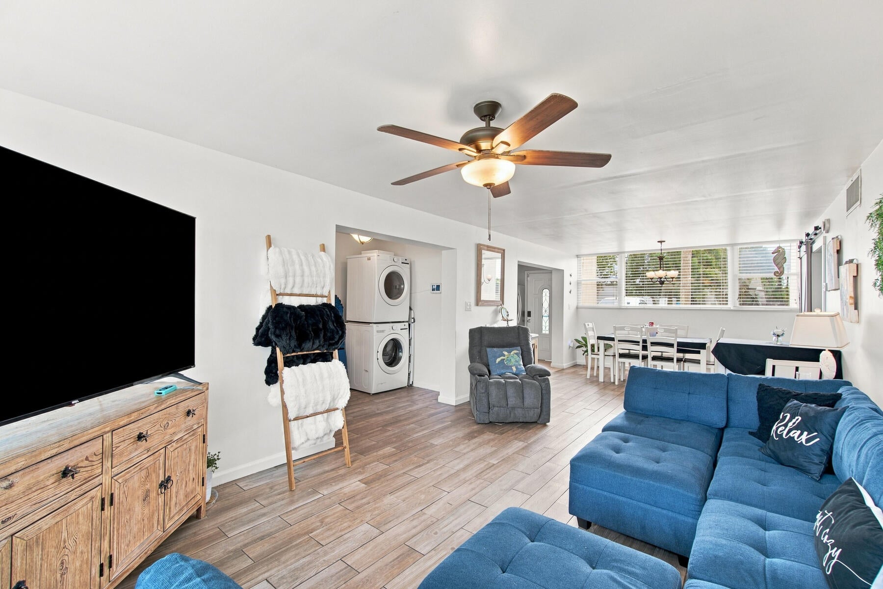 SEA PALM CONDO - Residential