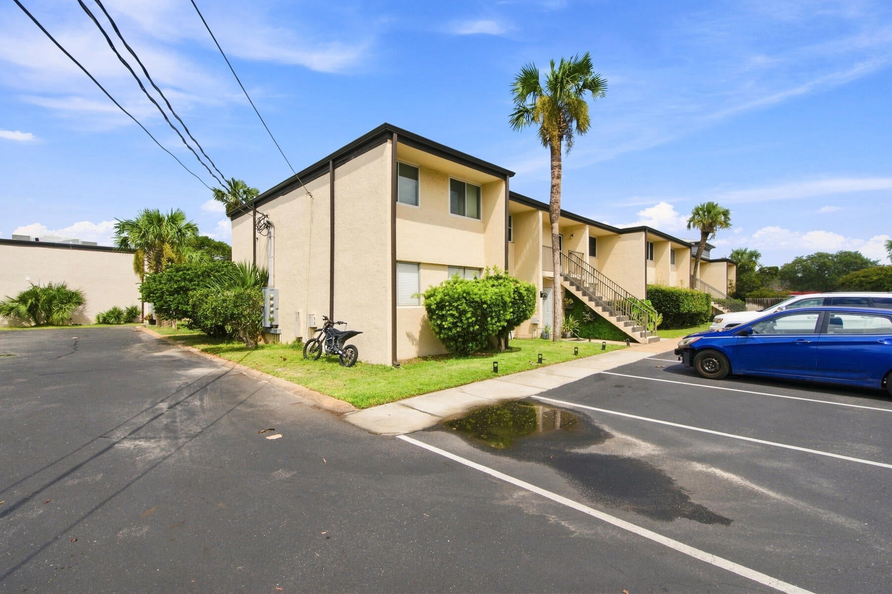 SEA PALM CONDO - Residential