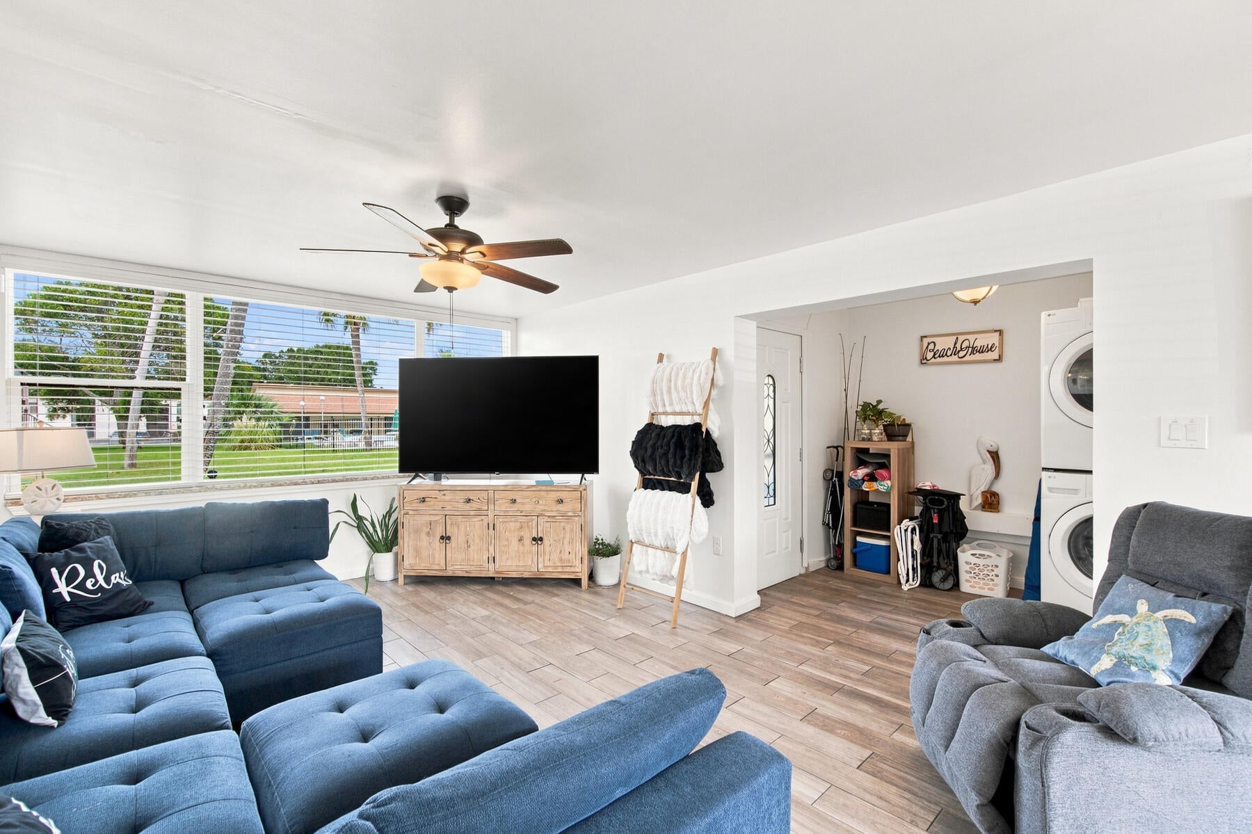 SEA PALM CONDO - Residential