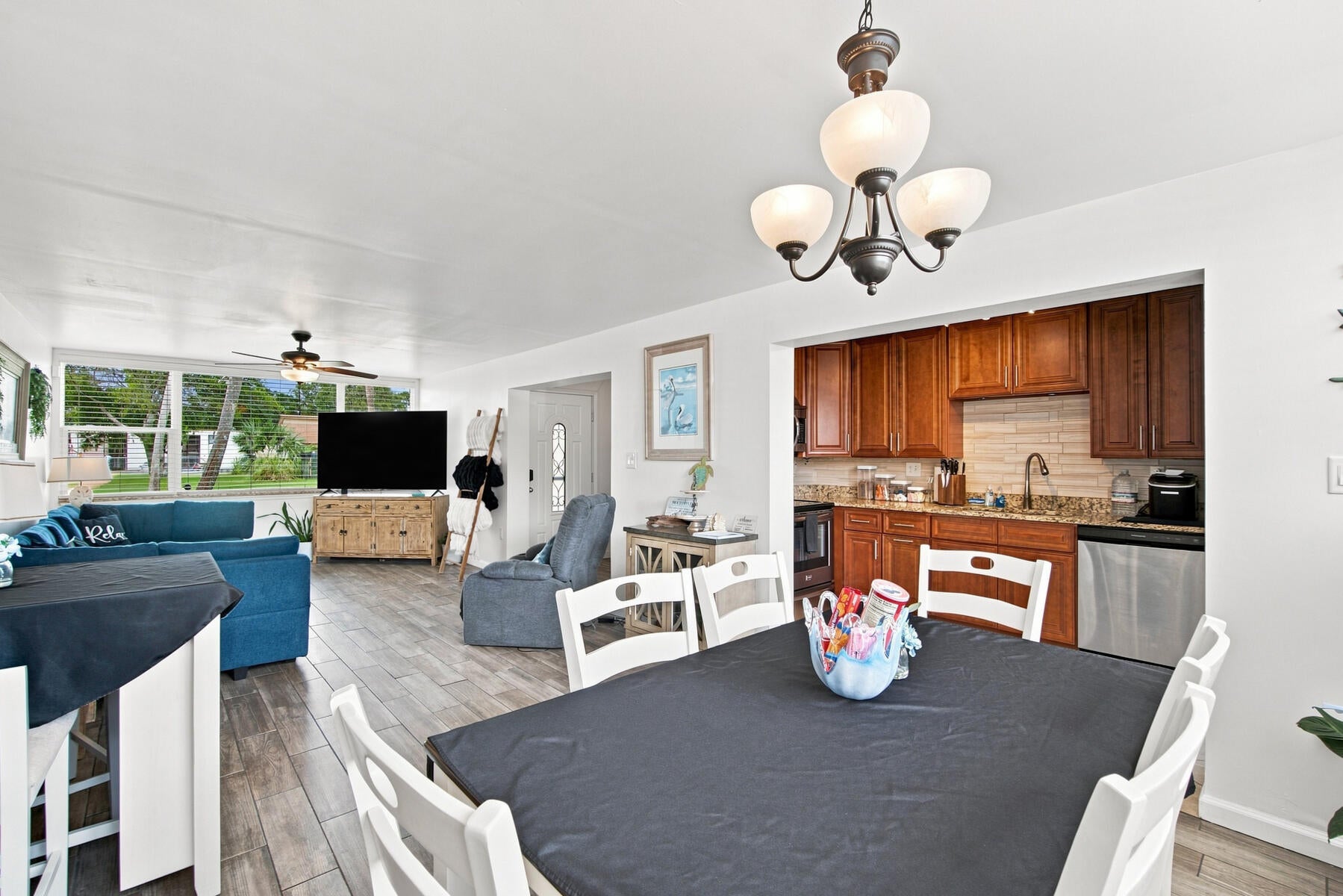 SEA PALM CONDO - Residential