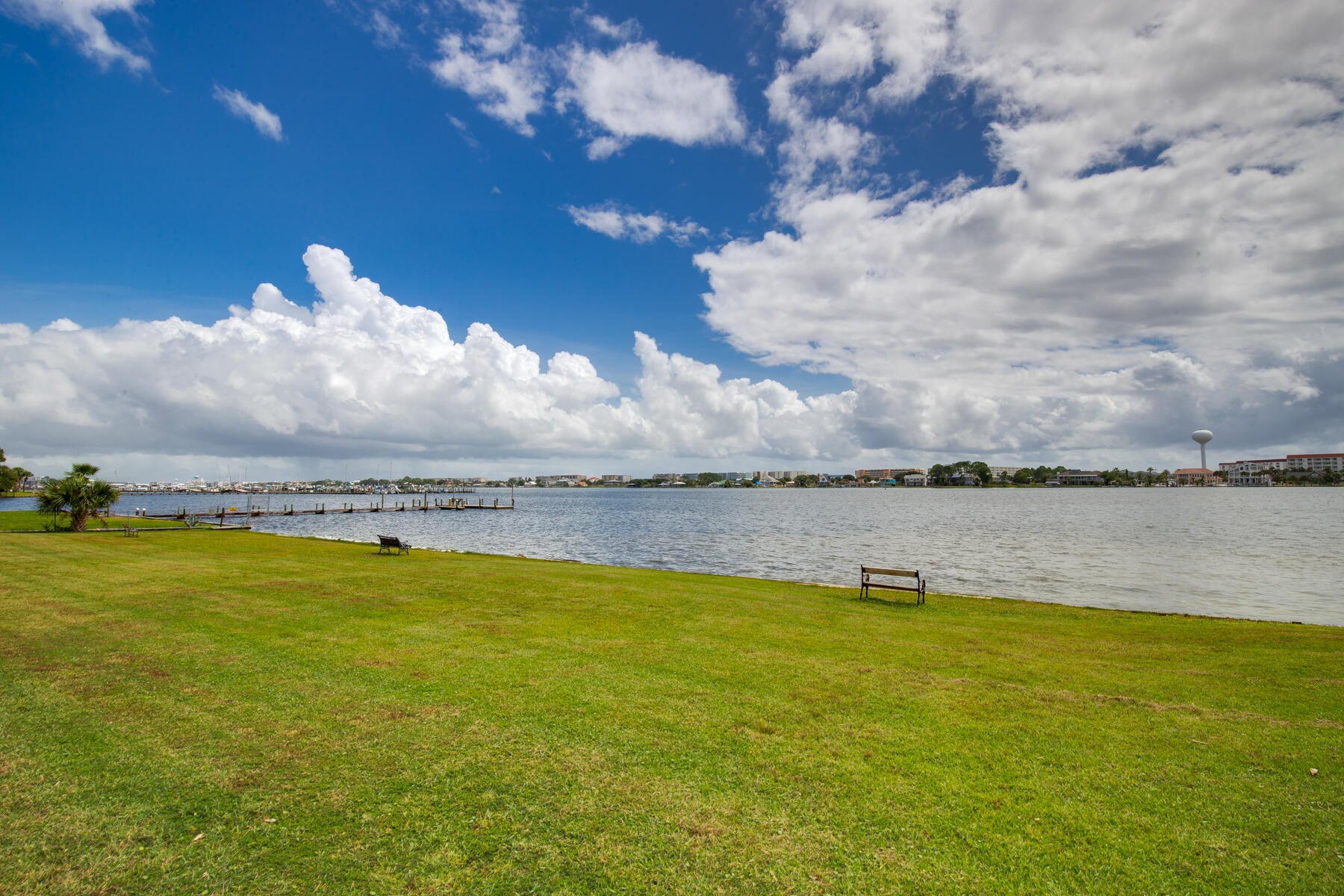 SEA PALM CONDO - Residential