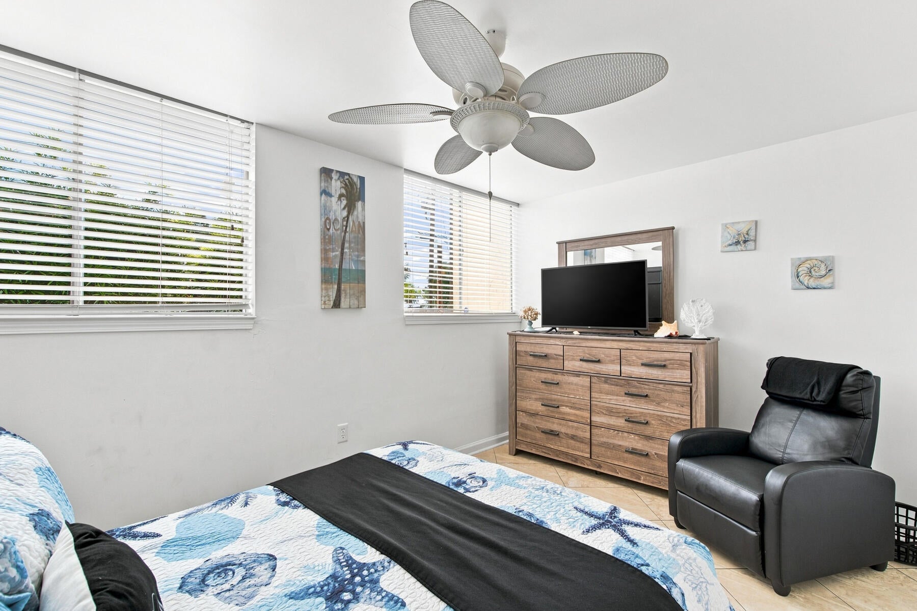 SEA PALM CONDO - Residential
