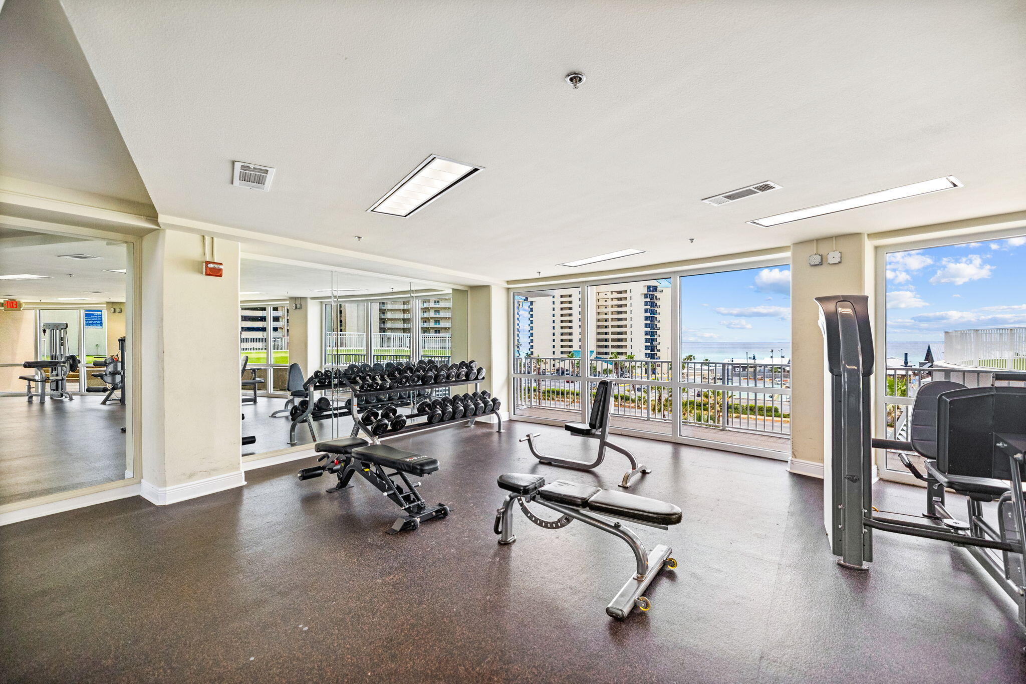 Laketown Wharf - Residential