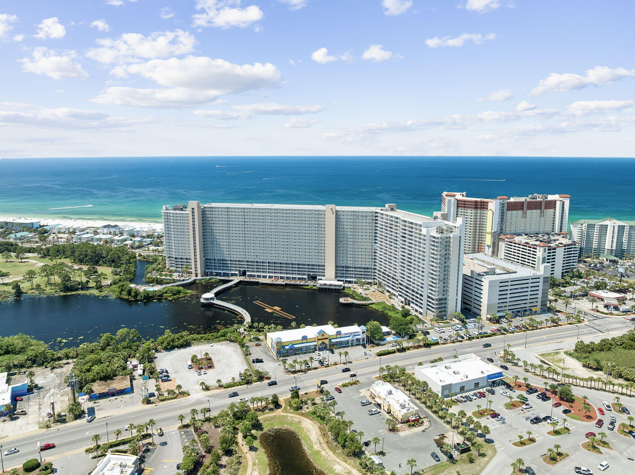 Laketown Wharf - Residential