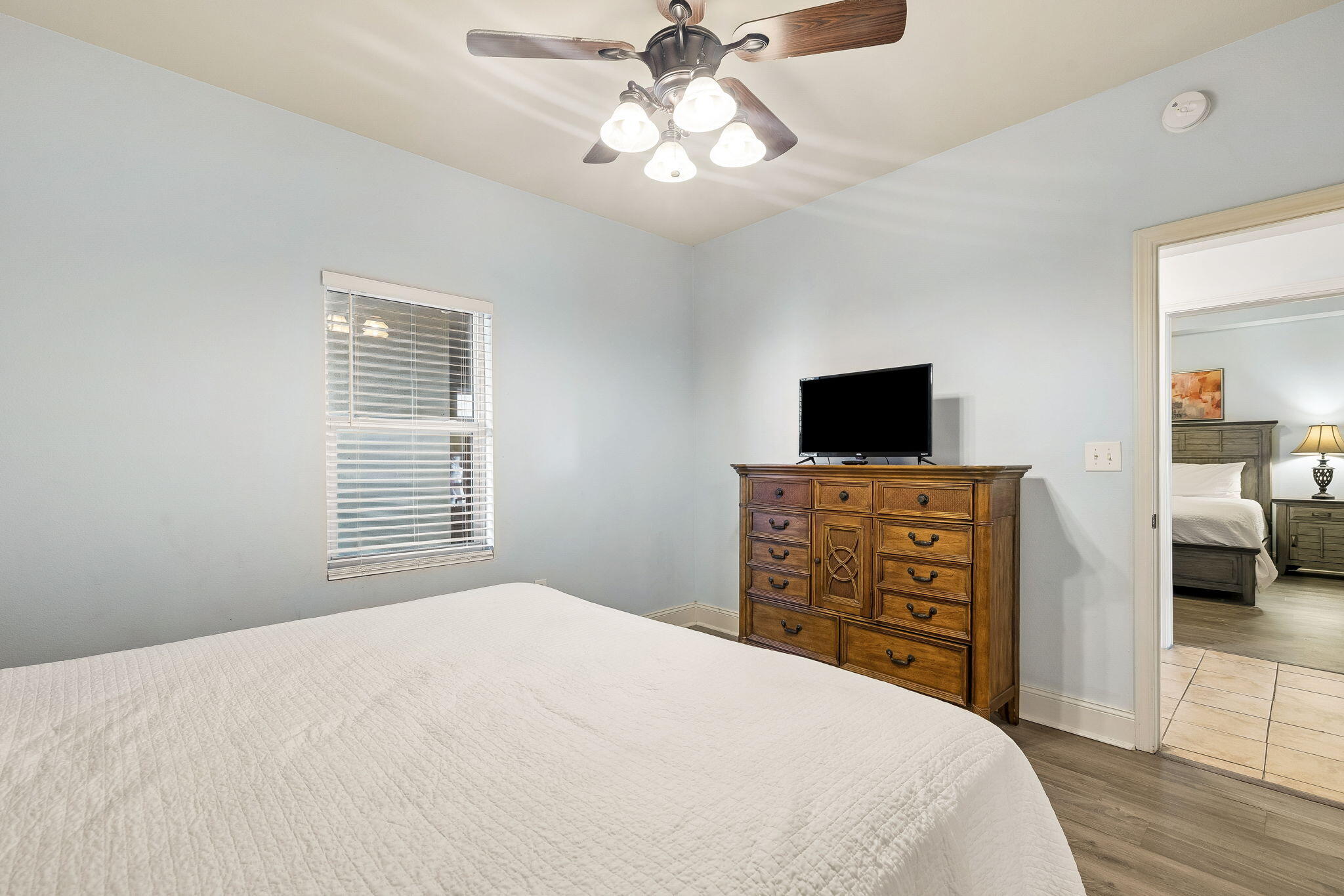 Laketown Wharf - Residential