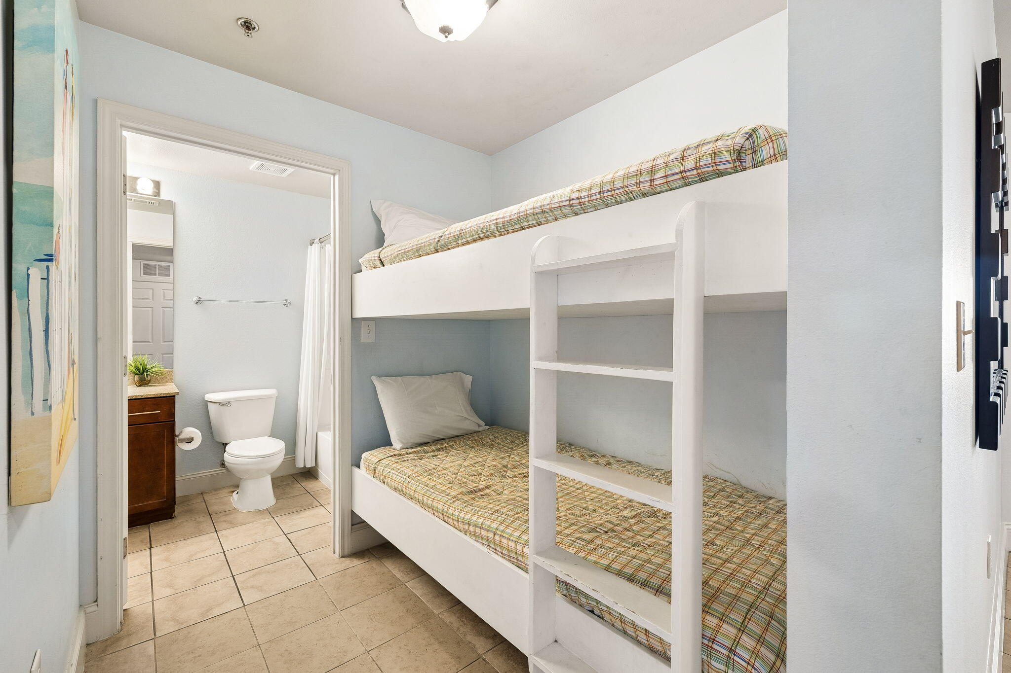 Laketown Wharf - Residential
