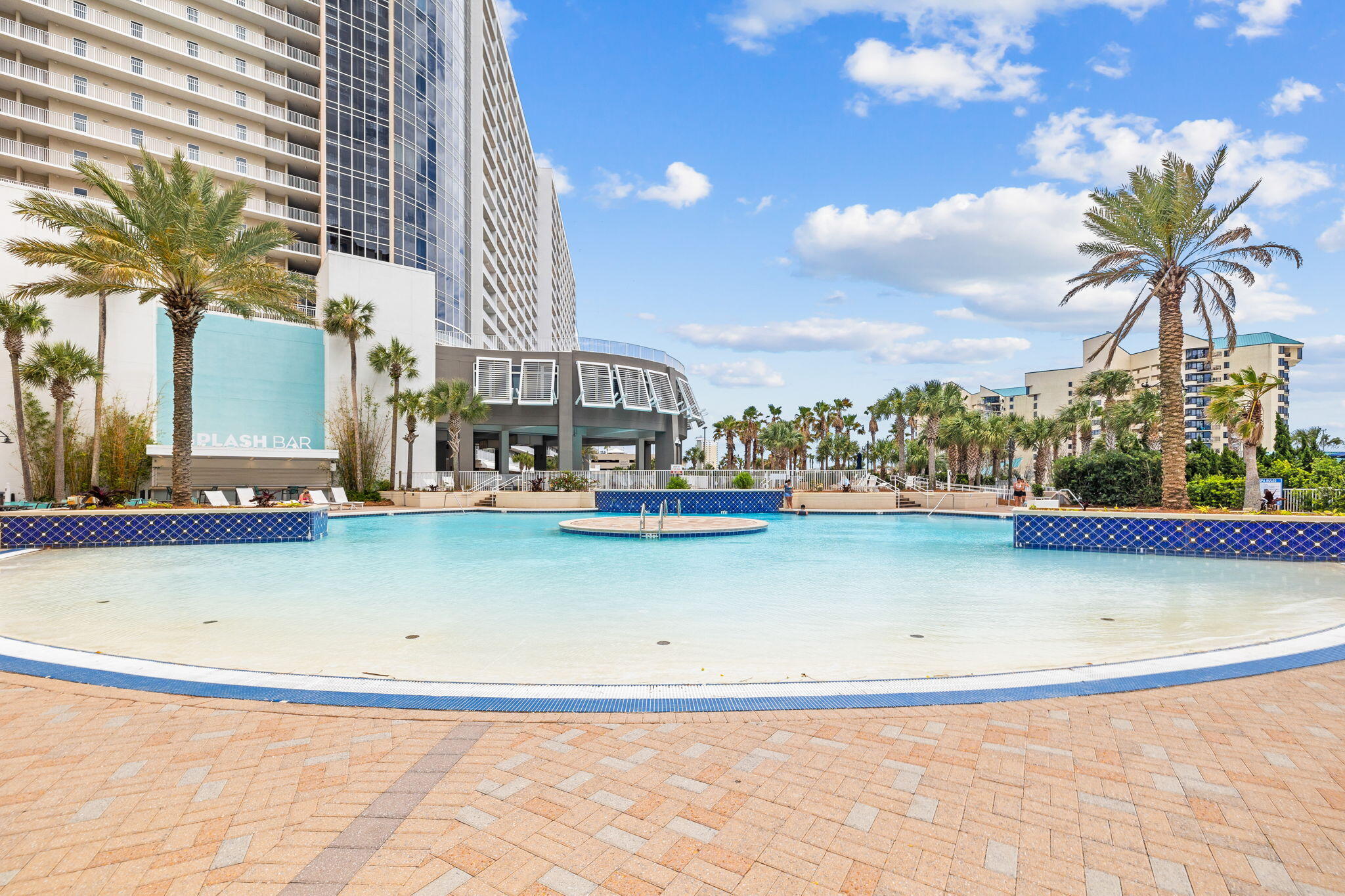 Laketown Wharf - Residential