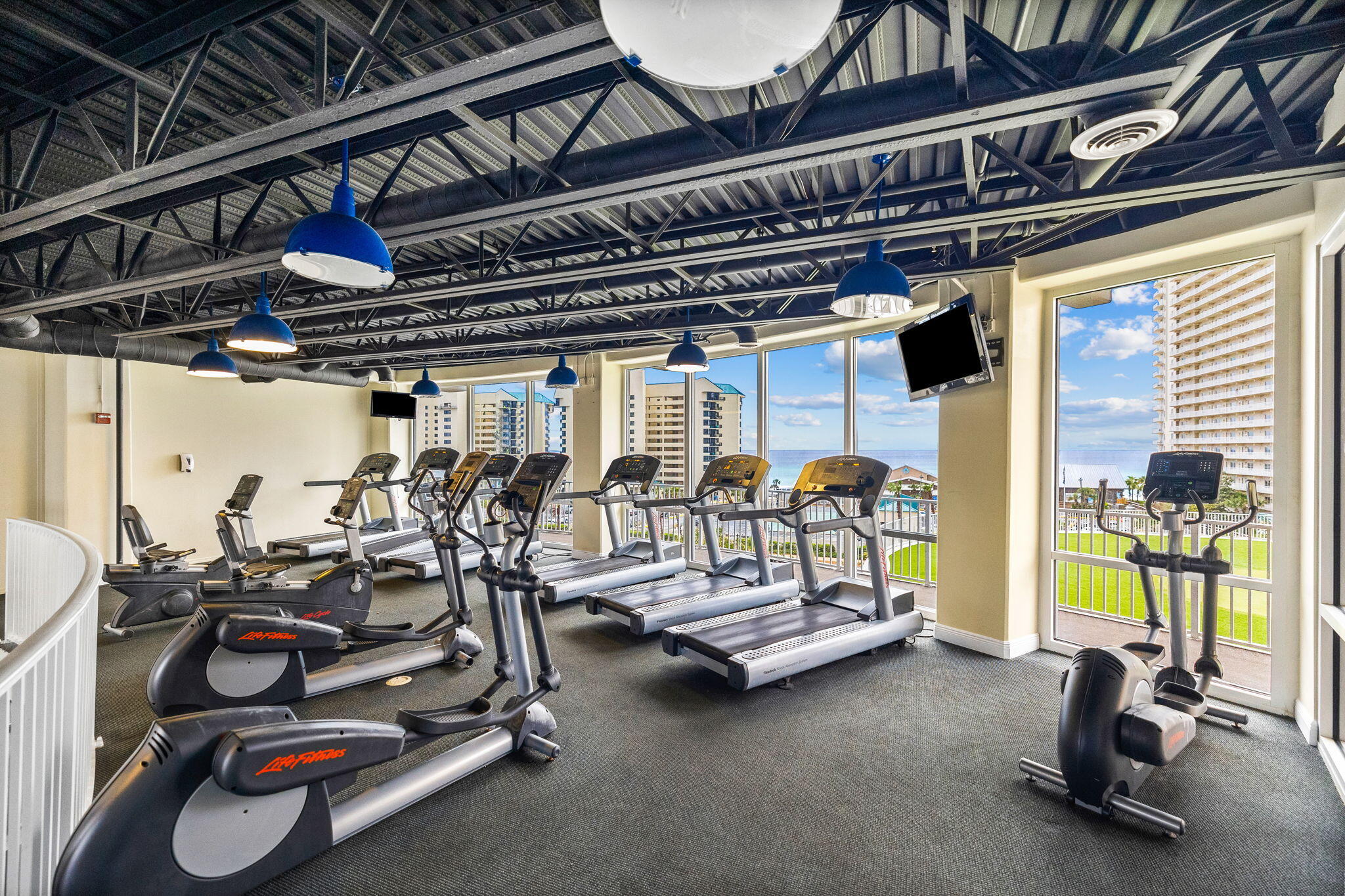 Laketown Wharf - Residential