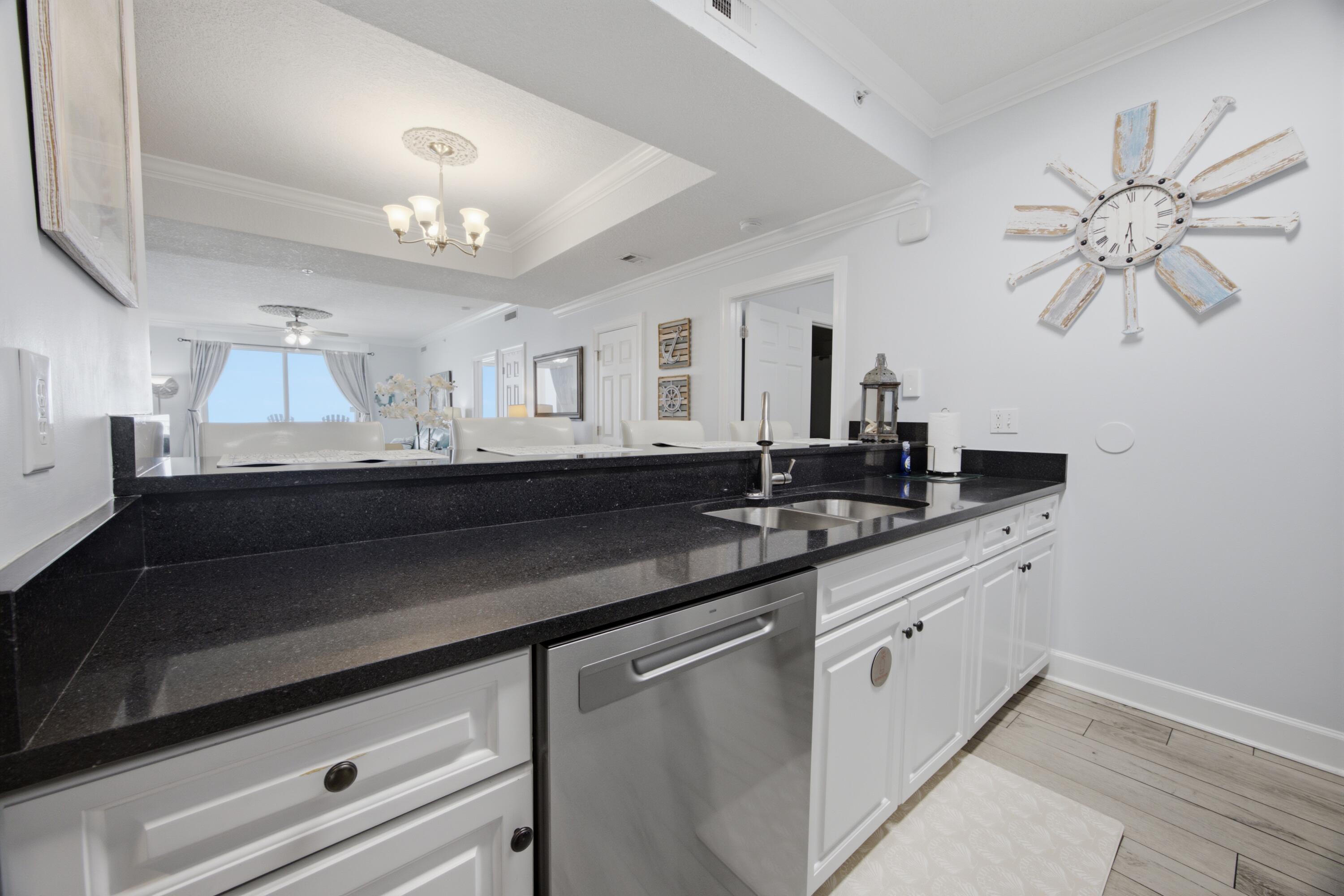 OCEAN RITZ - Residential