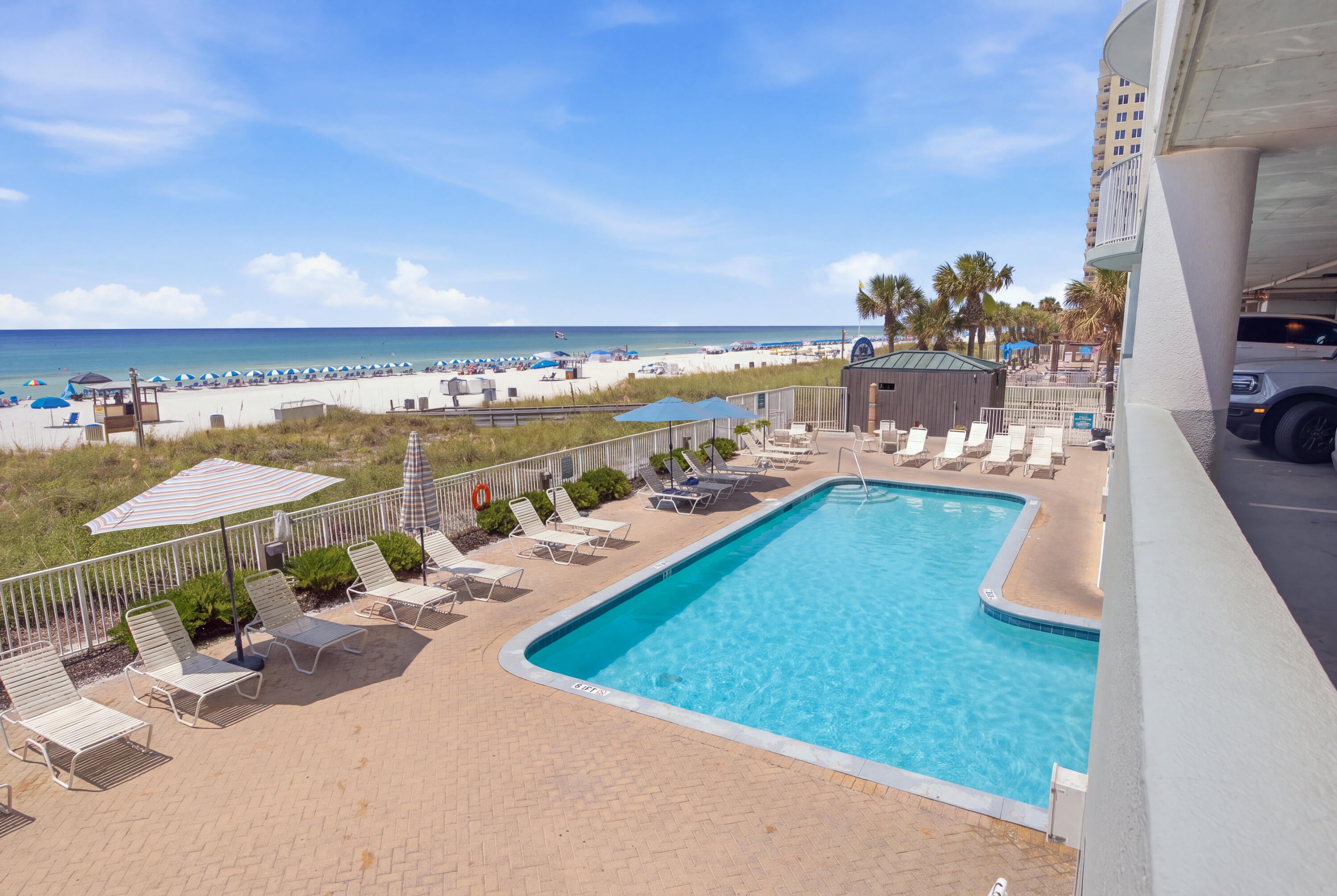 OCEAN RITZ - Residential