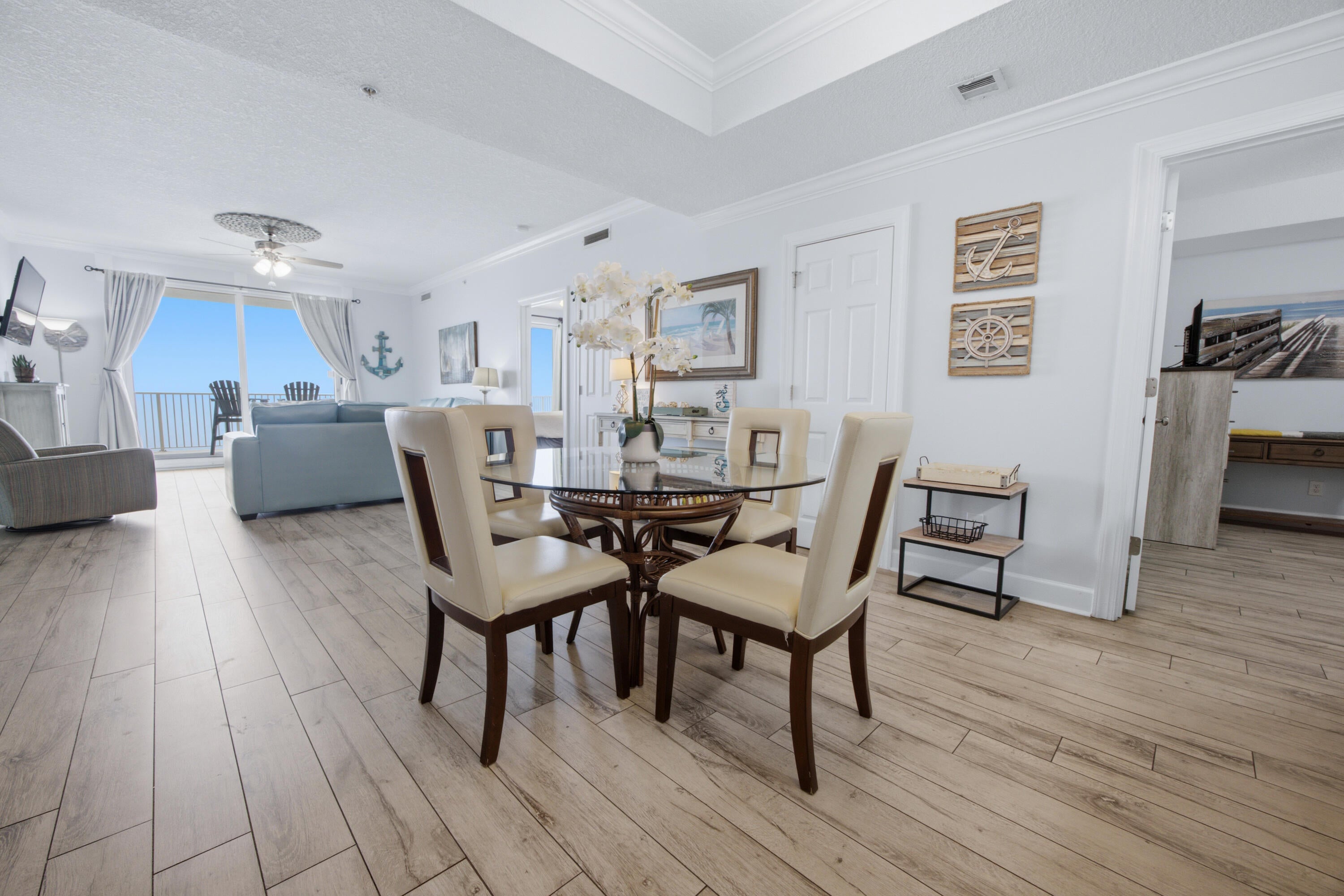OCEAN RITZ - Residential