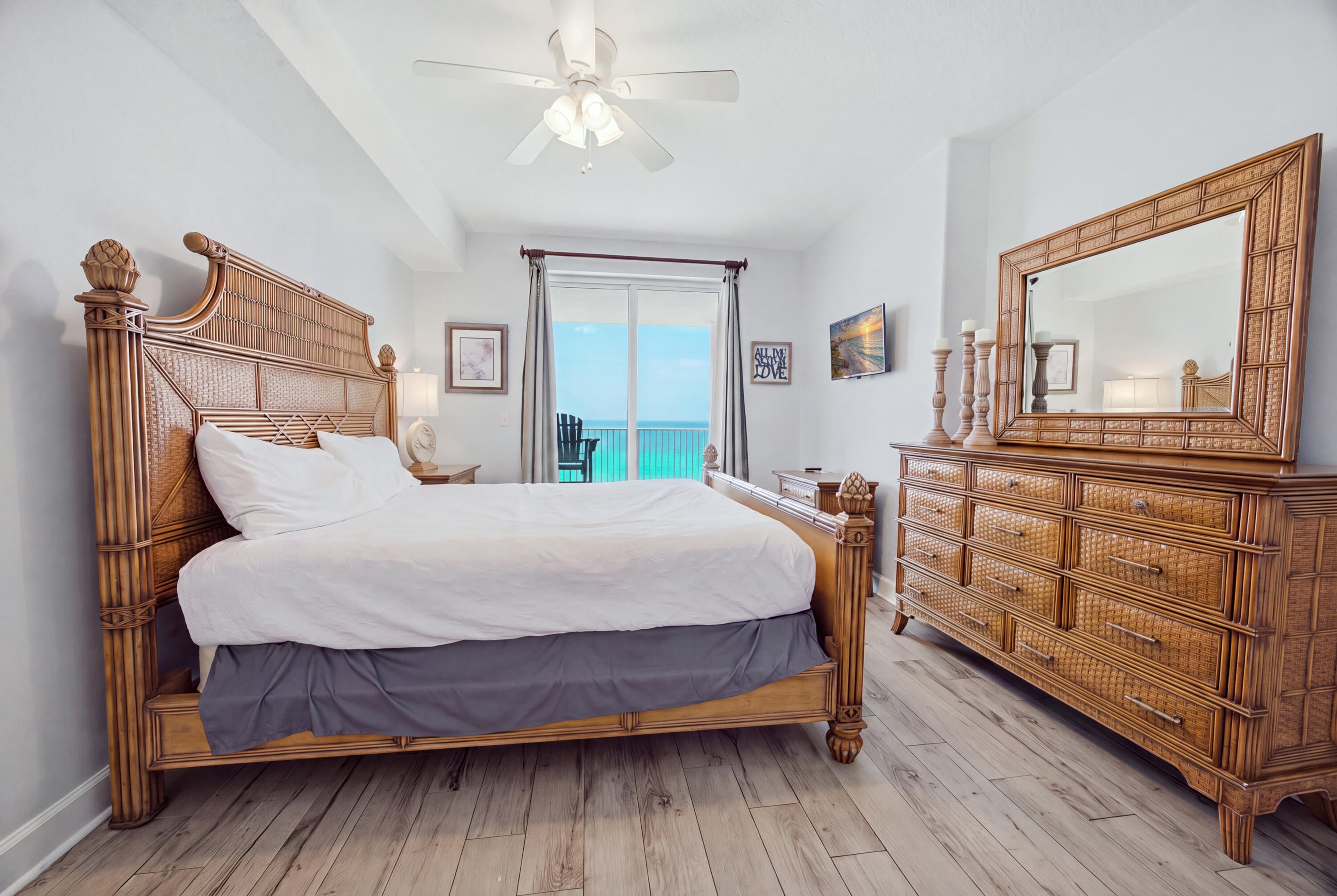 OCEAN RITZ - Residential