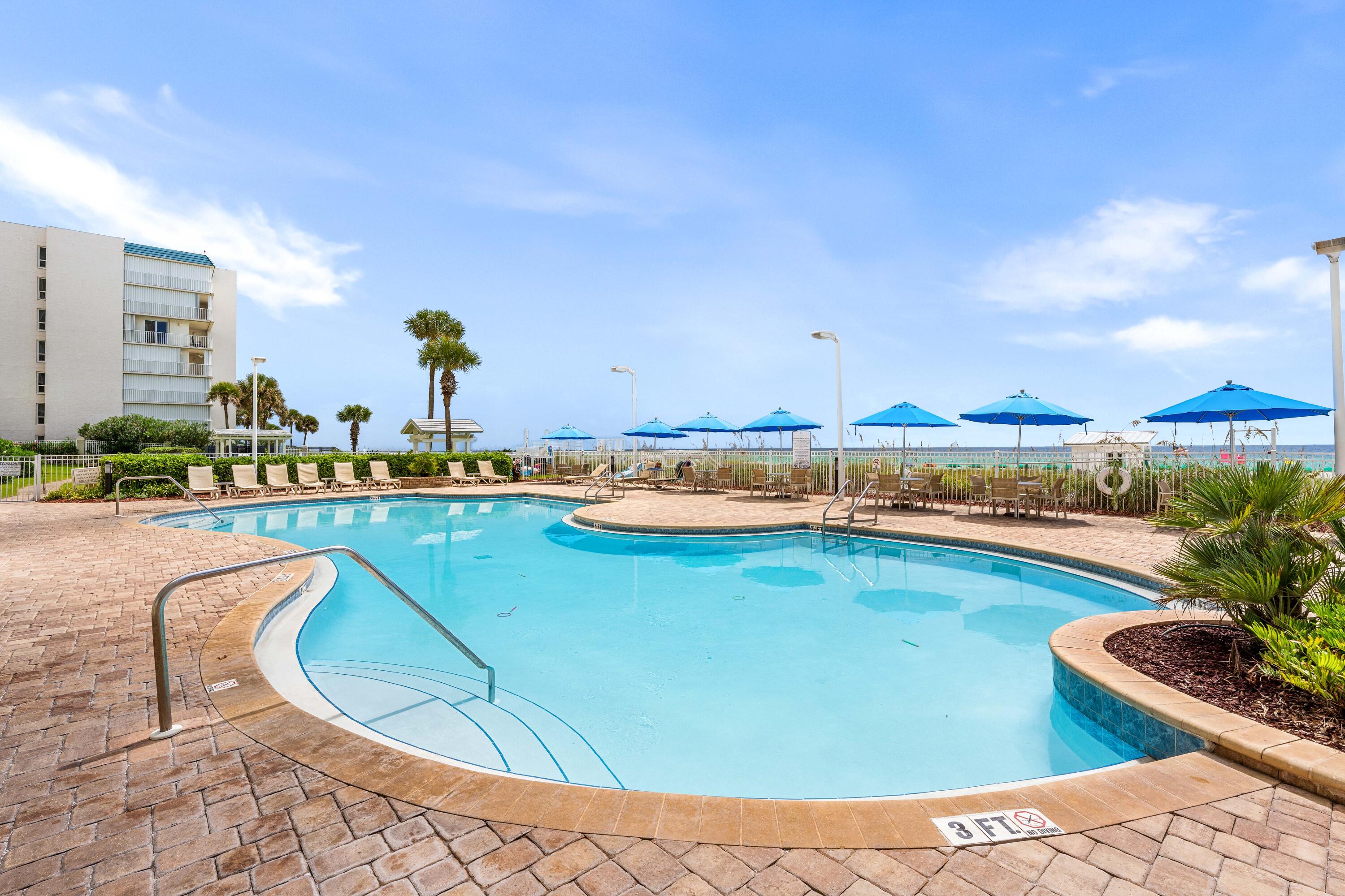 STERLING SANDS CONDO - Residential