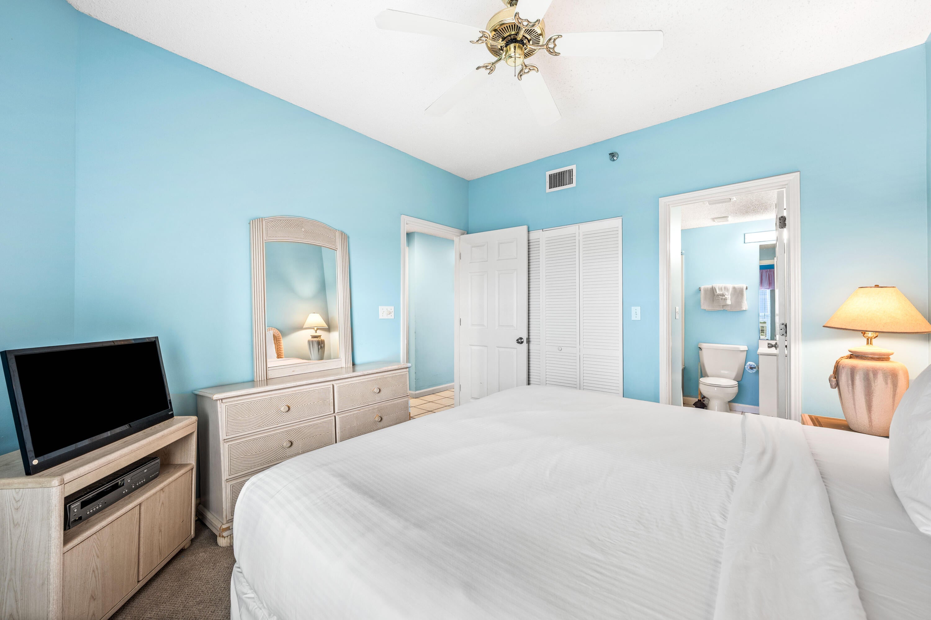 STERLING SANDS CONDO - Residential