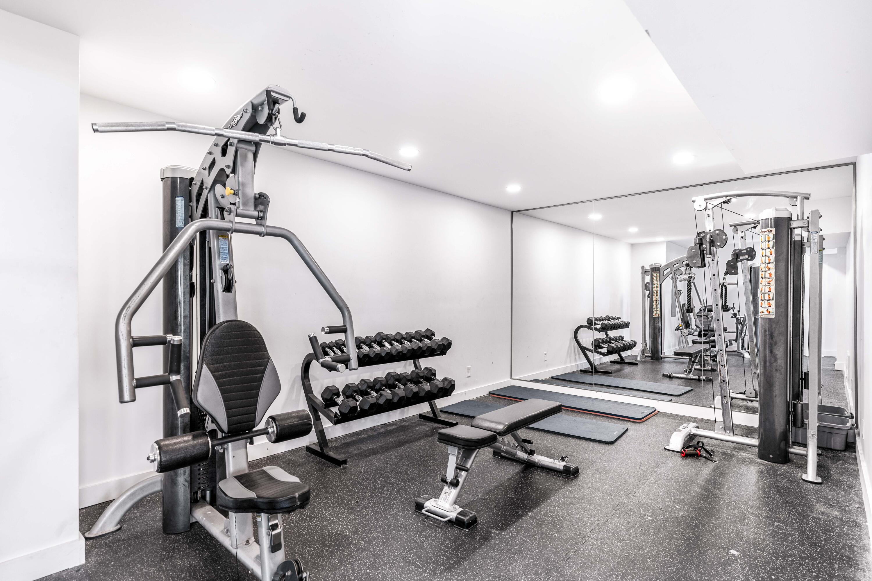 STERLING SANDS CONDO - Residential