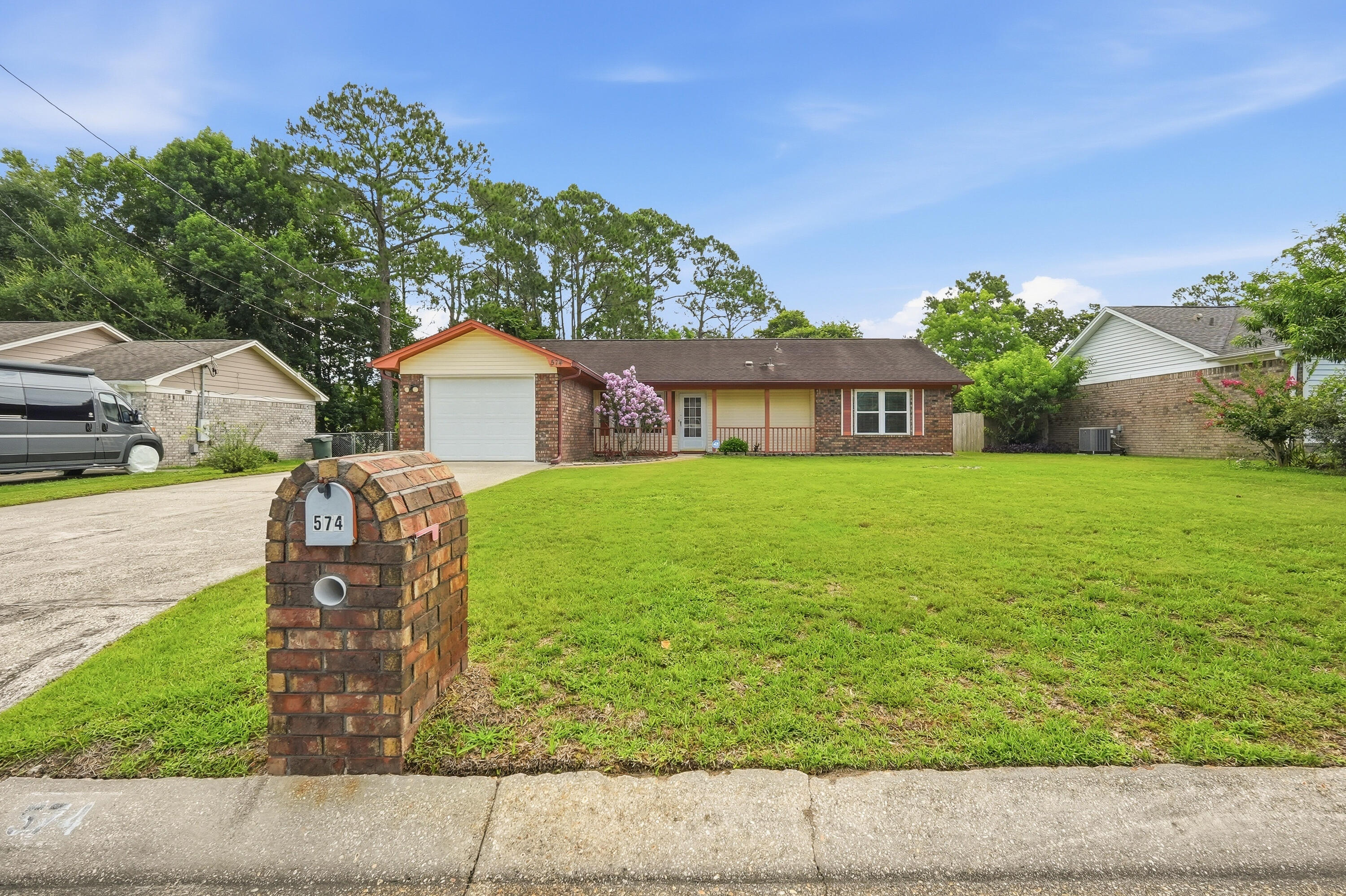 PEPPERMILL - Residential